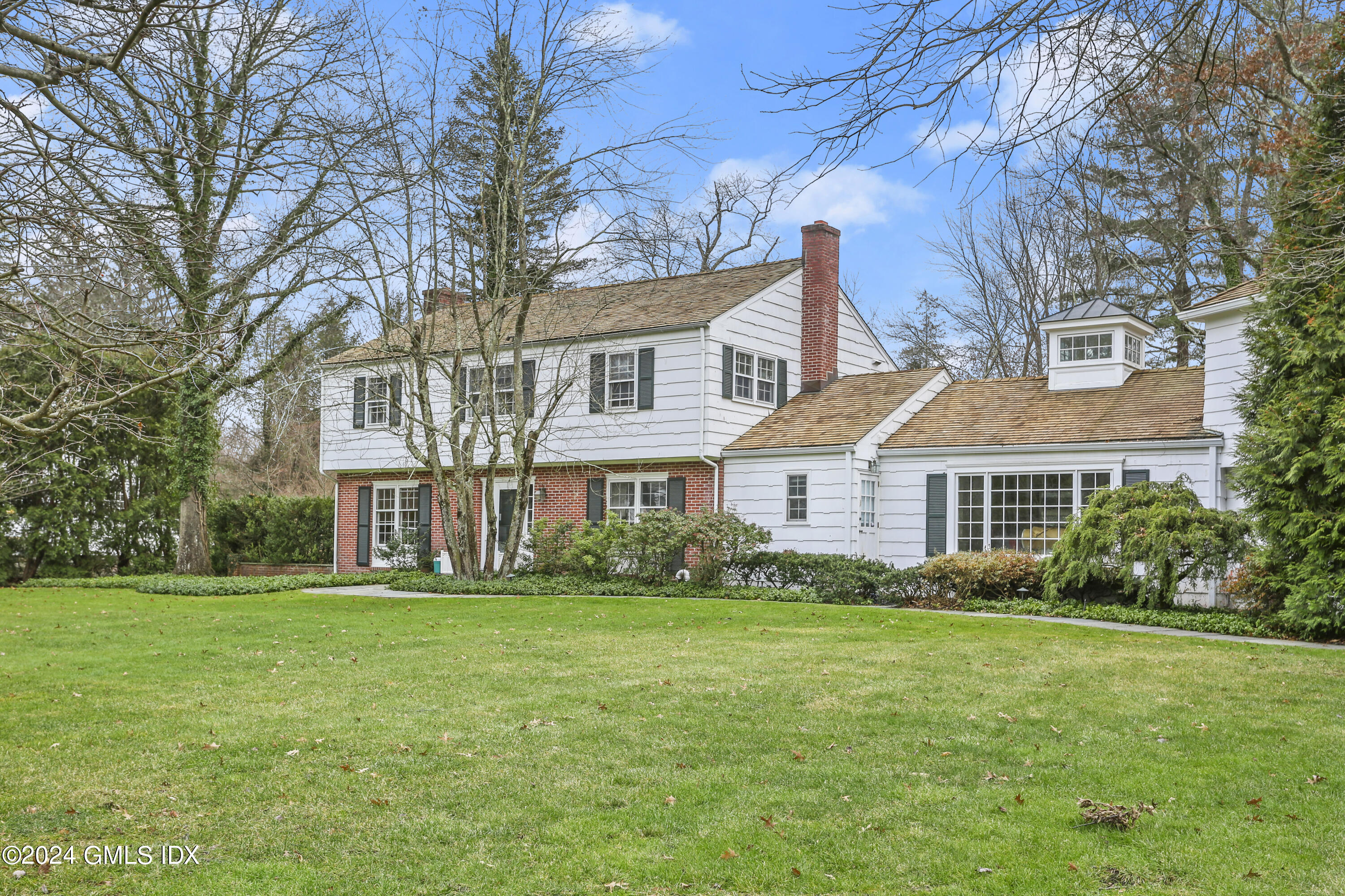 Property for Sale at 18 Echo Lane, Greenwich, Connecticut - Bedrooms: 5 
Bathrooms: 4  - $1,895,000
