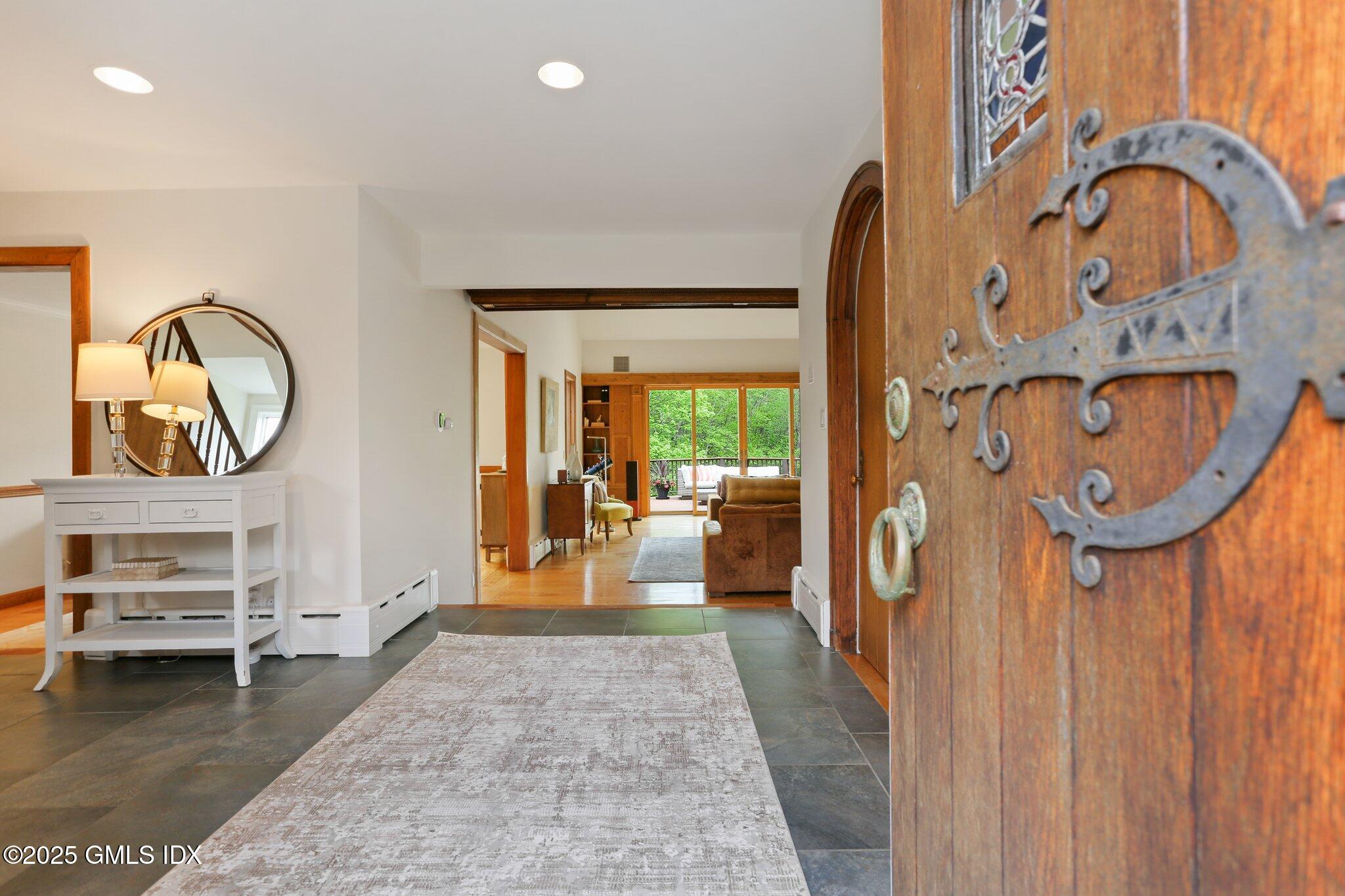 Greenwich, Connecticut 06831, United States, 6 Bedrooms Bedrooms, ,6 BathroomsBathrooms,Residential,Active,125171