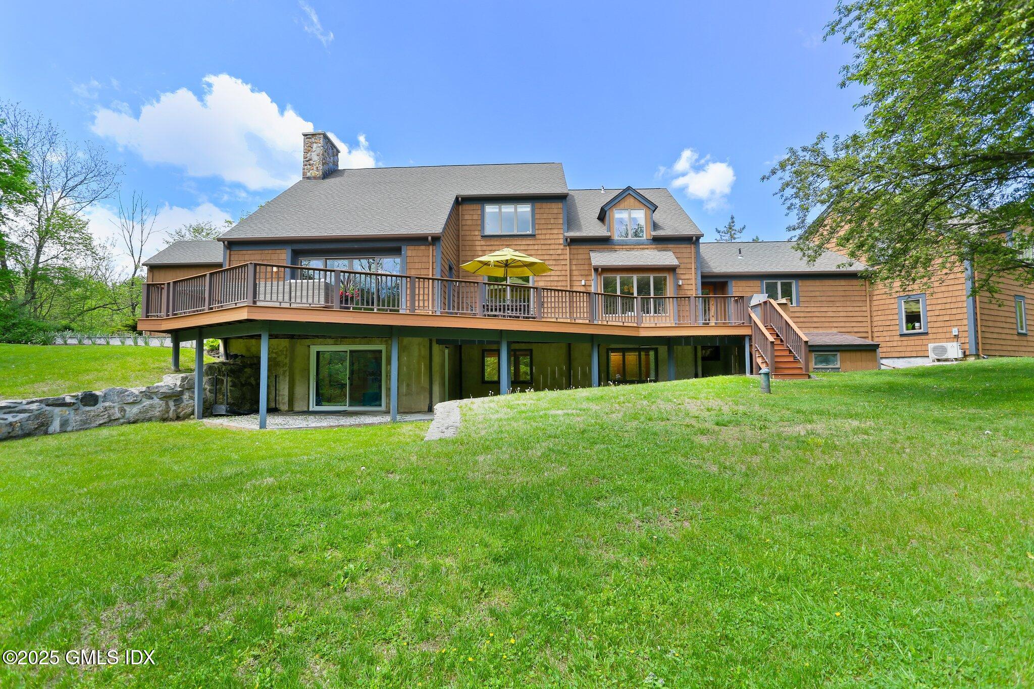 Greenwich, Connecticut 06831, United States, 6 Bedrooms Bedrooms, ,6 BathroomsBathrooms,Residential,Active,125171