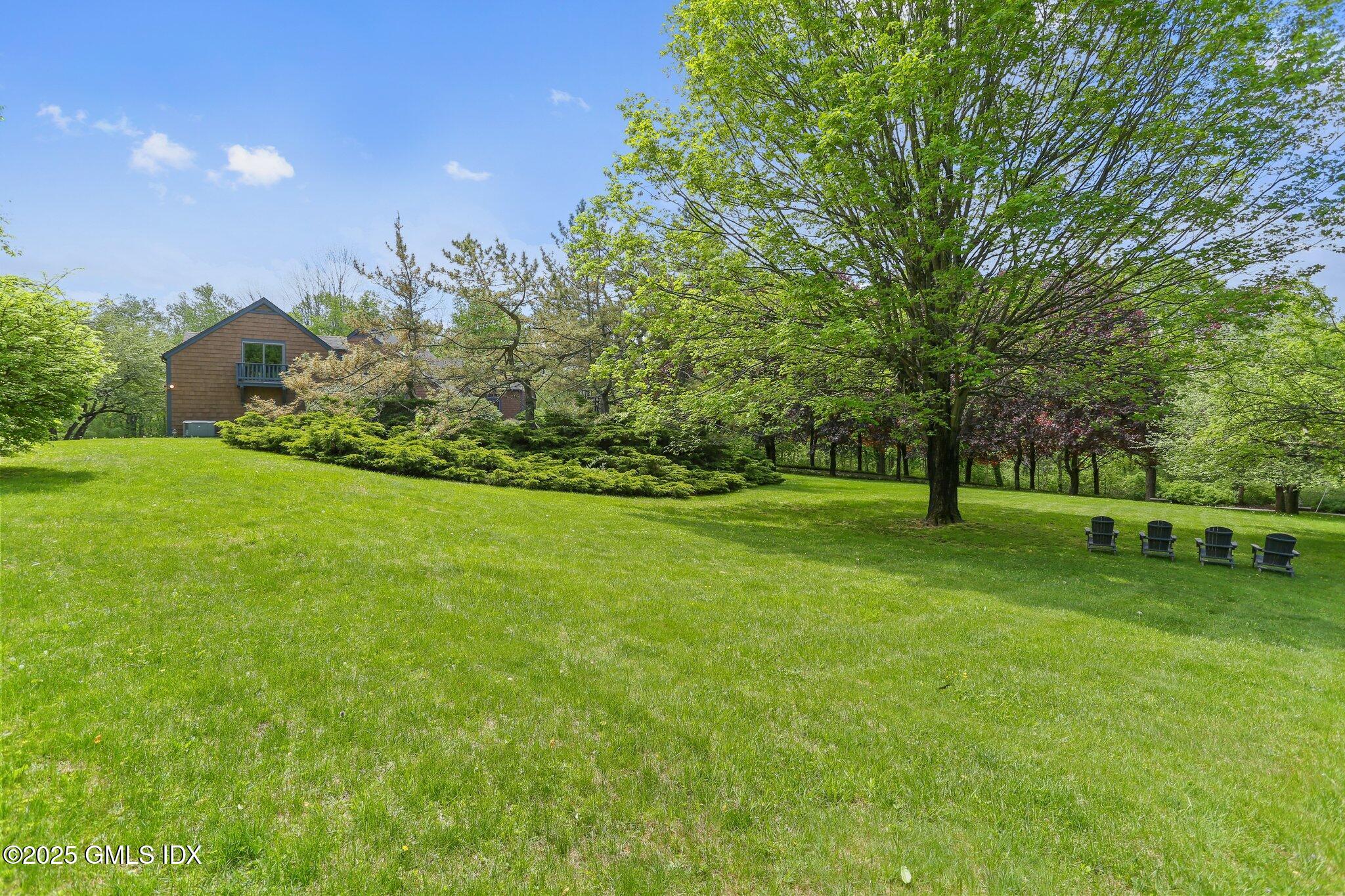 Greenwich, Connecticut 06831, United States, 6 Bedrooms Bedrooms, ,6 BathroomsBathrooms,Residential,Active,125171