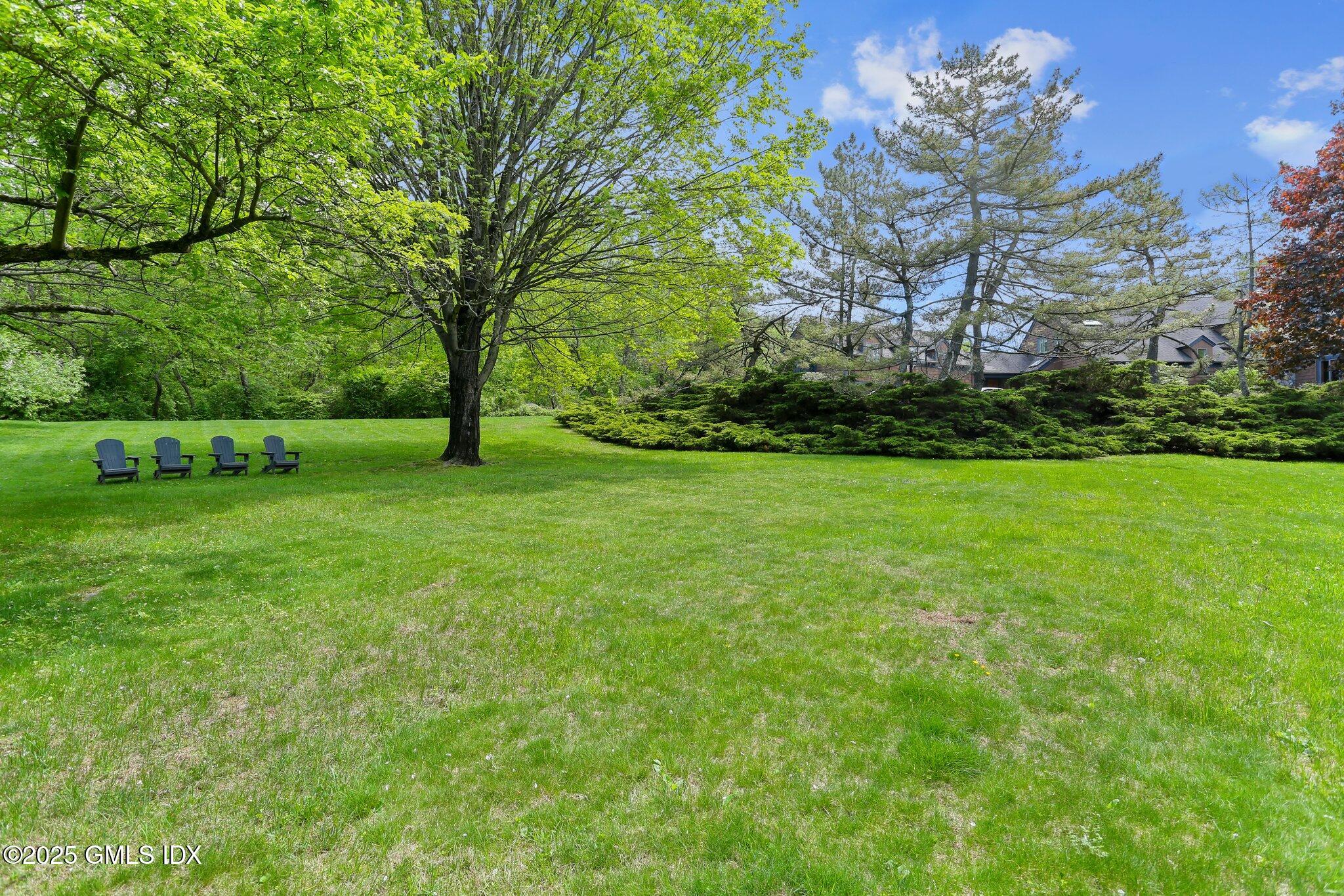 Greenwich, Connecticut 06831, United States, 6 Bedrooms Bedrooms, ,6 BathroomsBathrooms,Residential,Active,125171