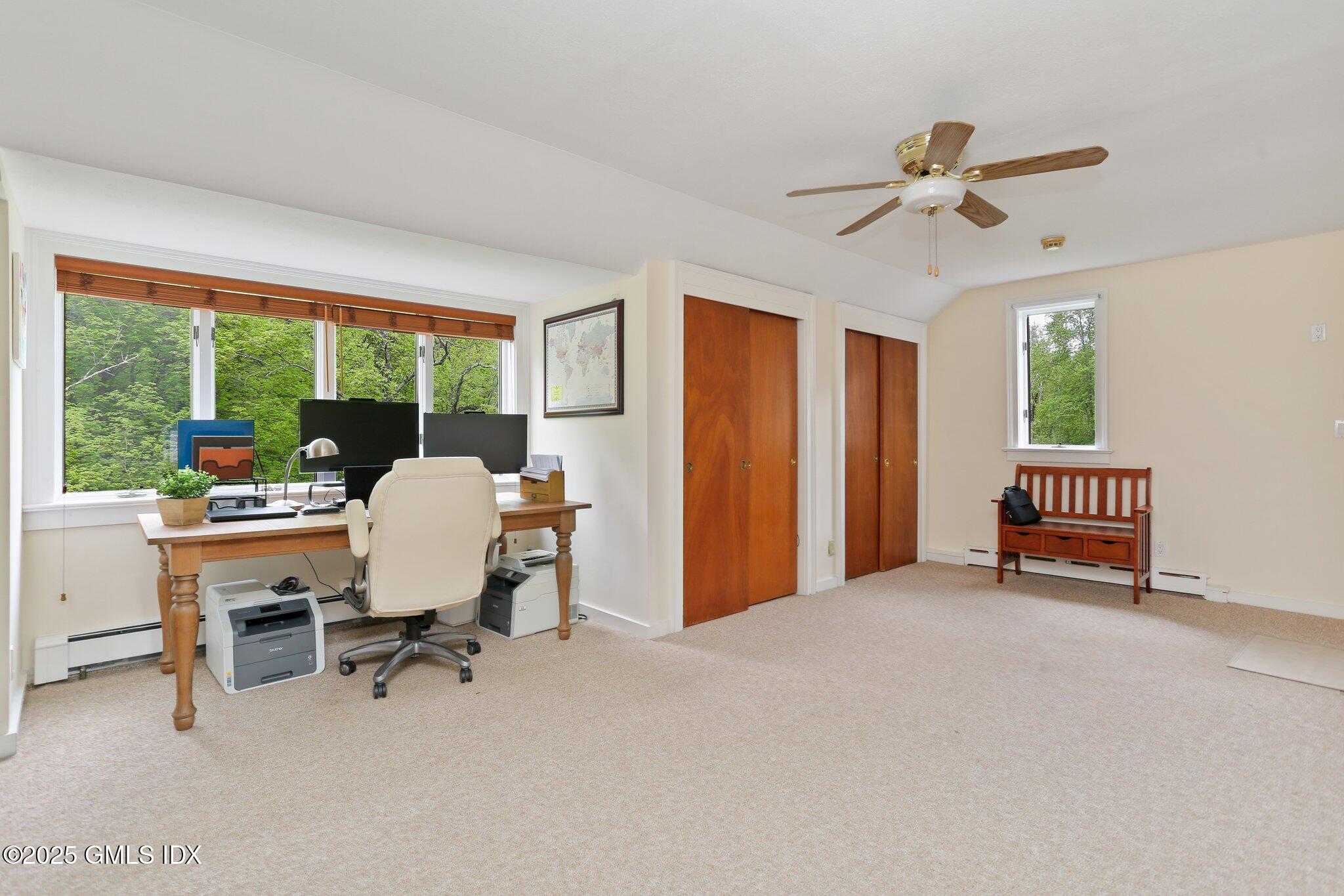 Greenwich, Connecticut 06831, United States, 6 Bedrooms Bedrooms, ,6 BathroomsBathrooms,Residential,Active,125171