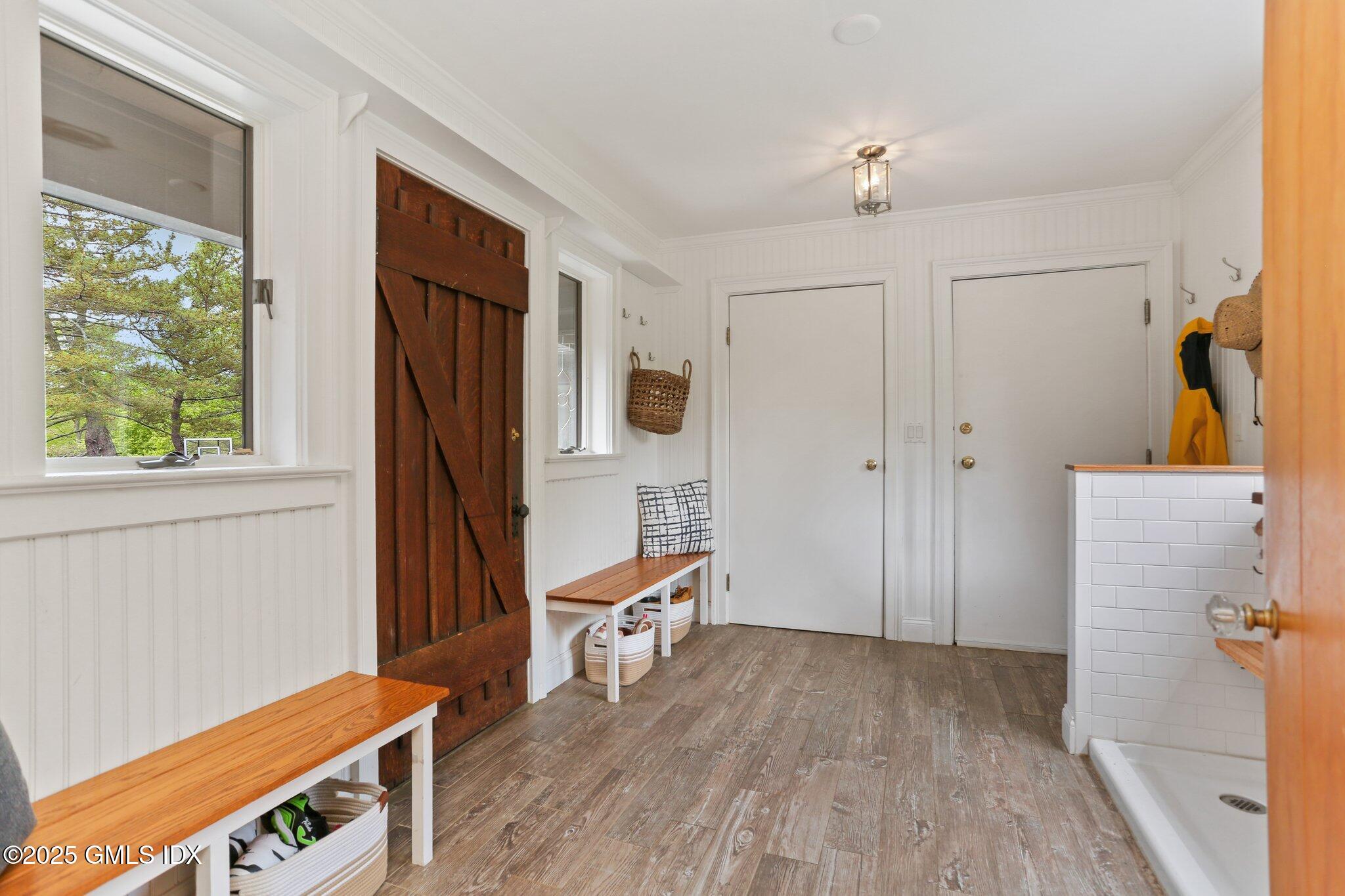 Greenwich, Connecticut 06831, United States, 6 Bedrooms Bedrooms, ,6 BathroomsBathrooms,Residential,Active,125171