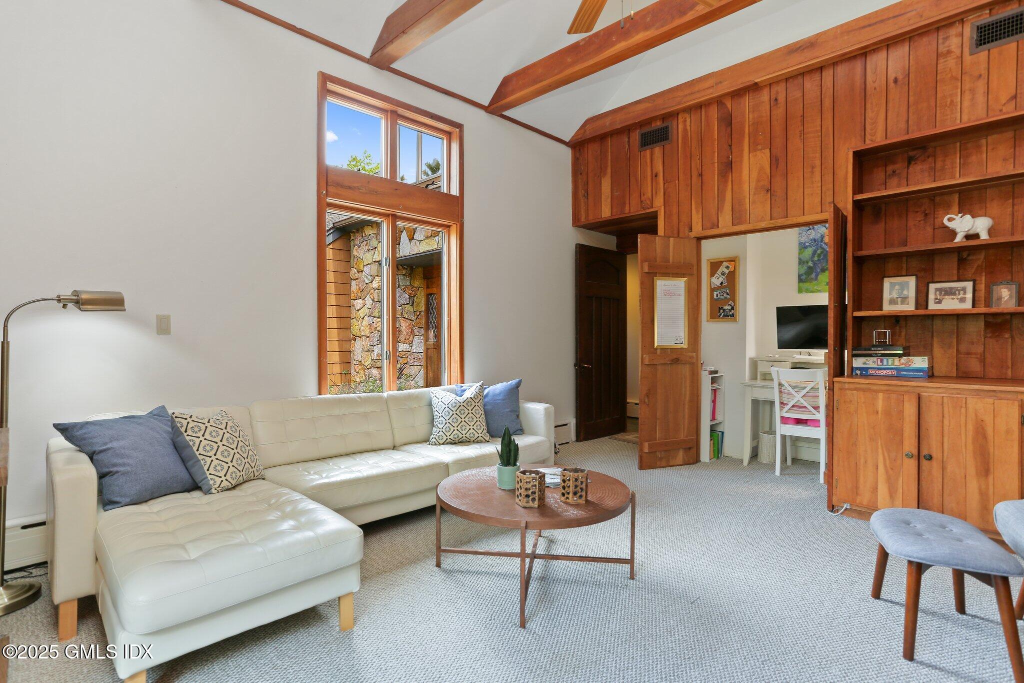 Greenwich, Connecticut 06831, United States, 6 Bedrooms Bedrooms, ,6 BathroomsBathrooms,Residential,Active,125171