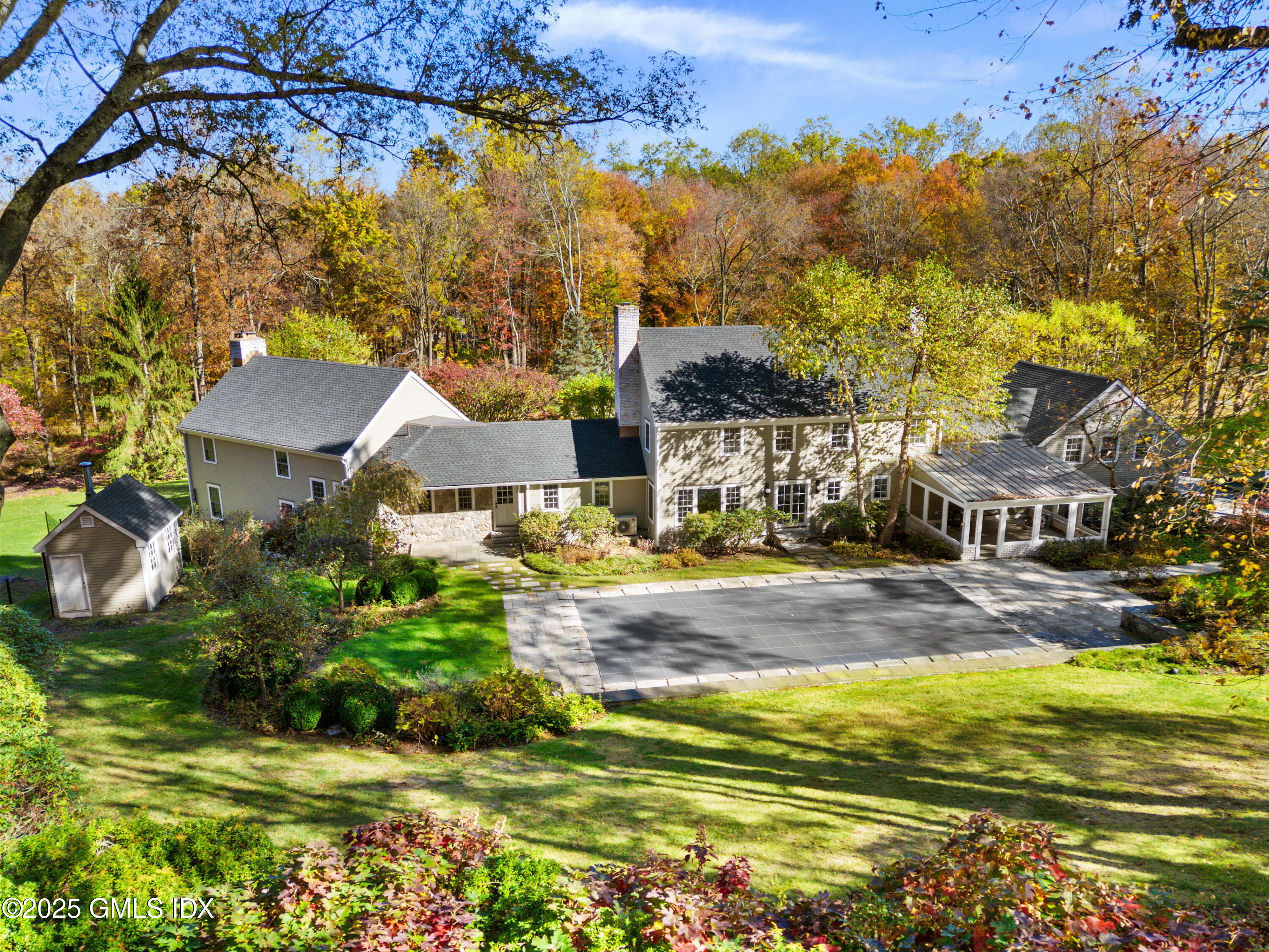 Greenwich, Connecticut 06831, United States, 6 Bedrooms Bedrooms, ,5 BathroomsBathrooms,Residential,Active,236483