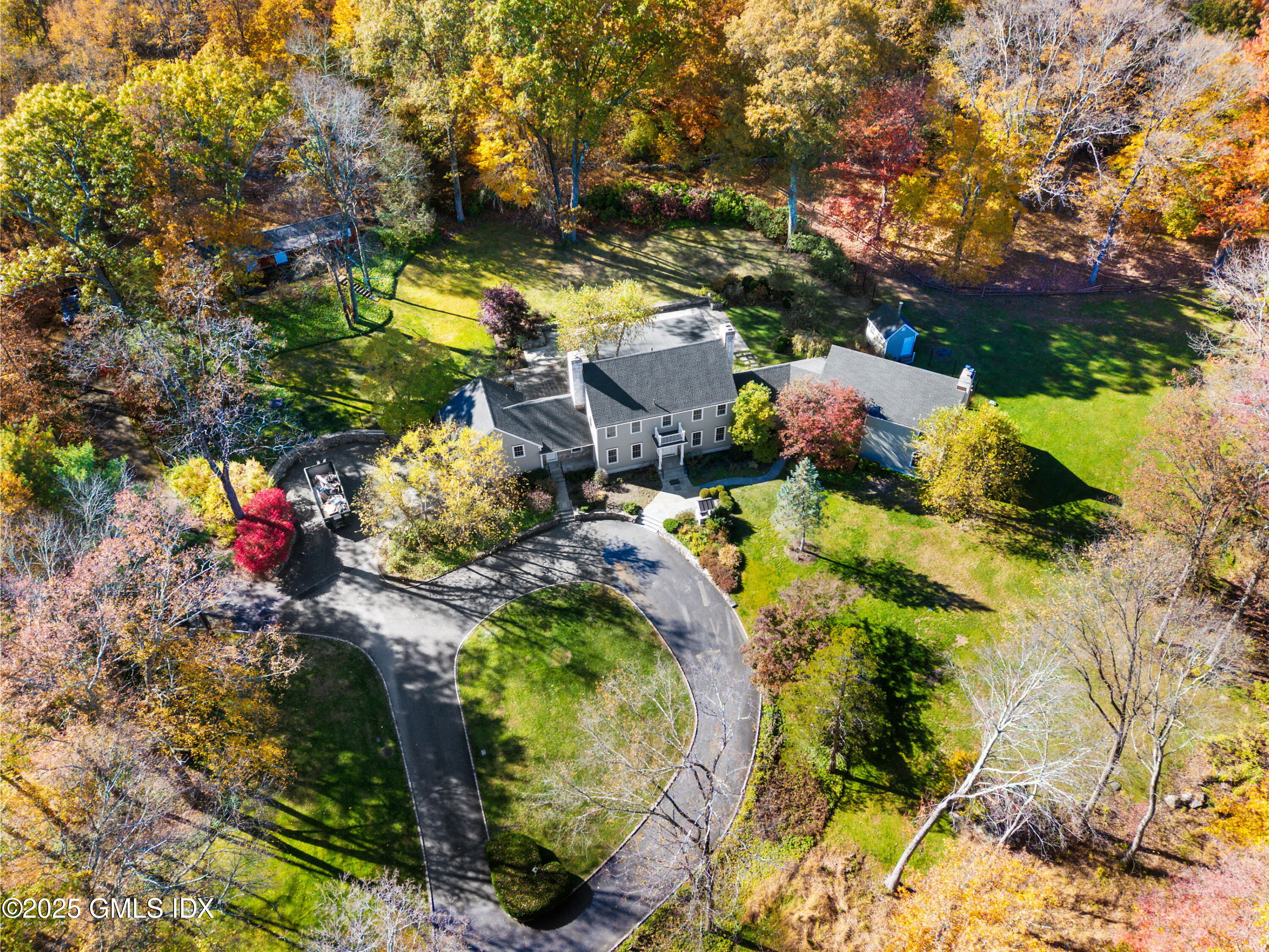 Greenwich, Connecticut 06831, United States, 6 Bedrooms Bedrooms, ,5 BathroomsBathrooms,Residential,Active,236483