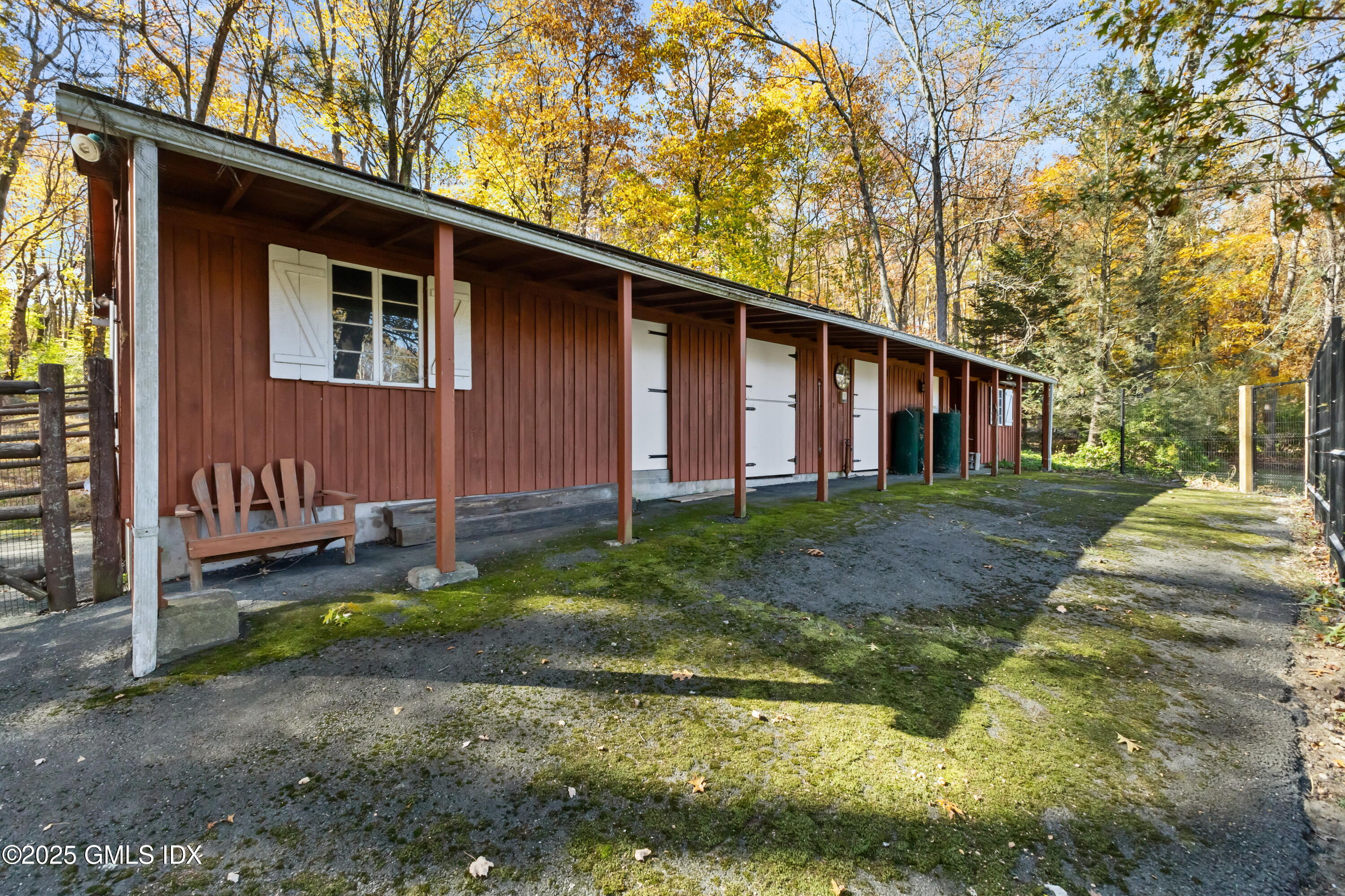 Greenwich, Connecticut 06831, United States, 6 Bedrooms Bedrooms, ,5 BathroomsBathrooms,Residential,Active,236483