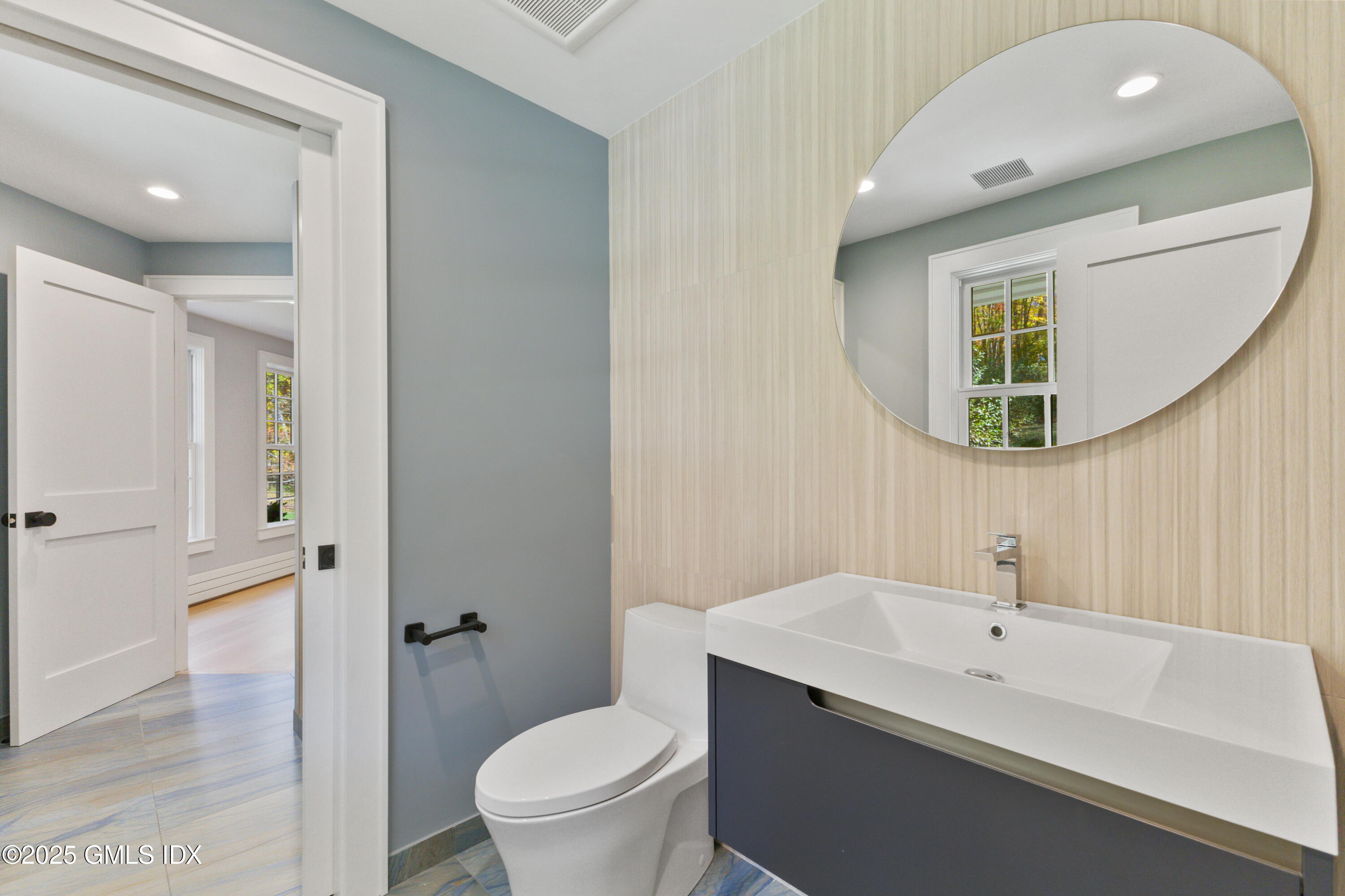 Greenwich, Connecticut 06831, United States, 6 Bedrooms Bedrooms, ,5 BathroomsBathrooms,Residential,Active,236483