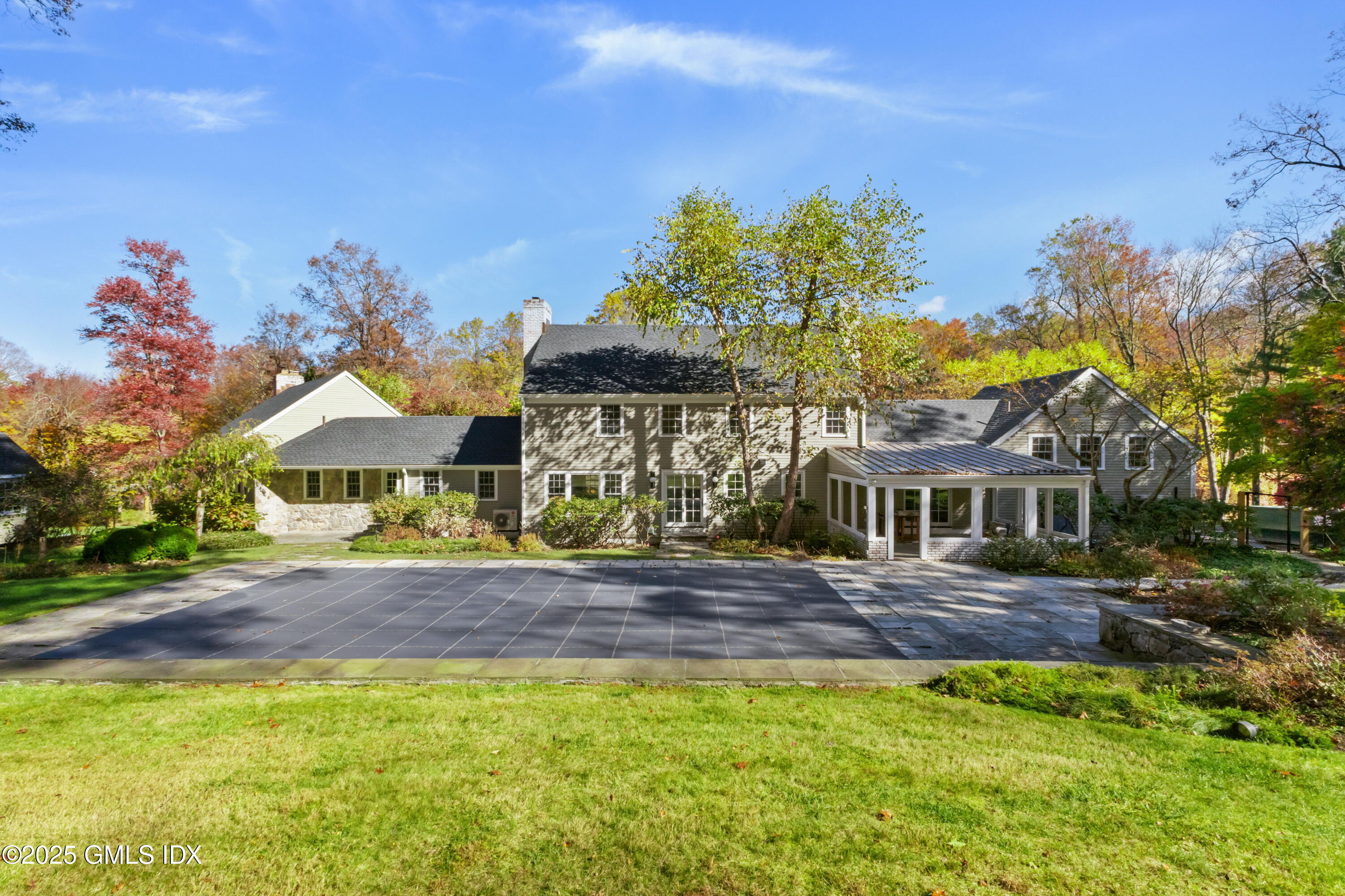 Greenwich, Connecticut 06831, United States, 6 Bedrooms Bedrooms, ,5 BathroomsBathrooms,Residential,Active,236483