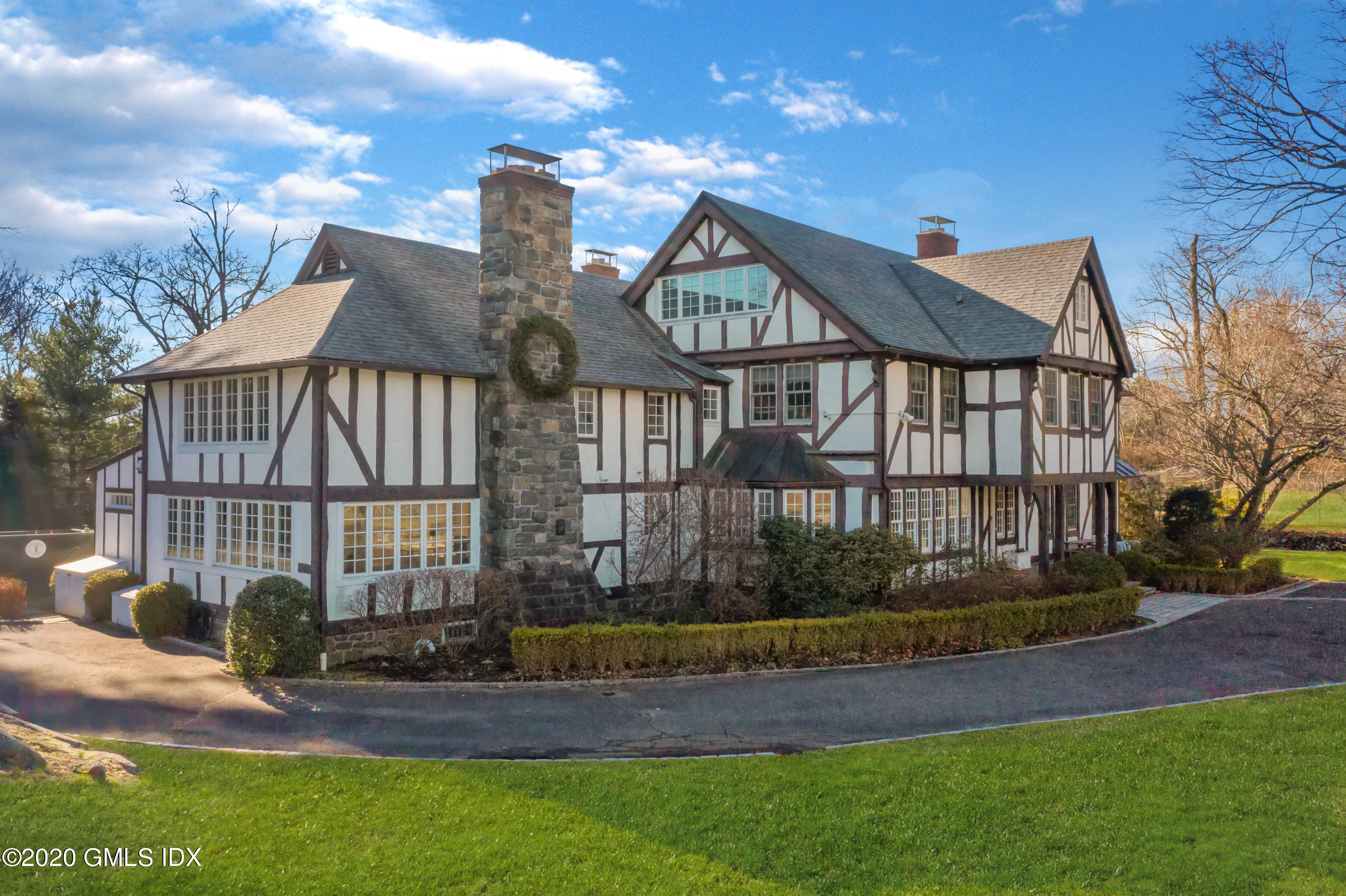Photo 1 of 12 Meadow Drive, Greenwich, Connecticut, $7,250,000, Web #: 111839
