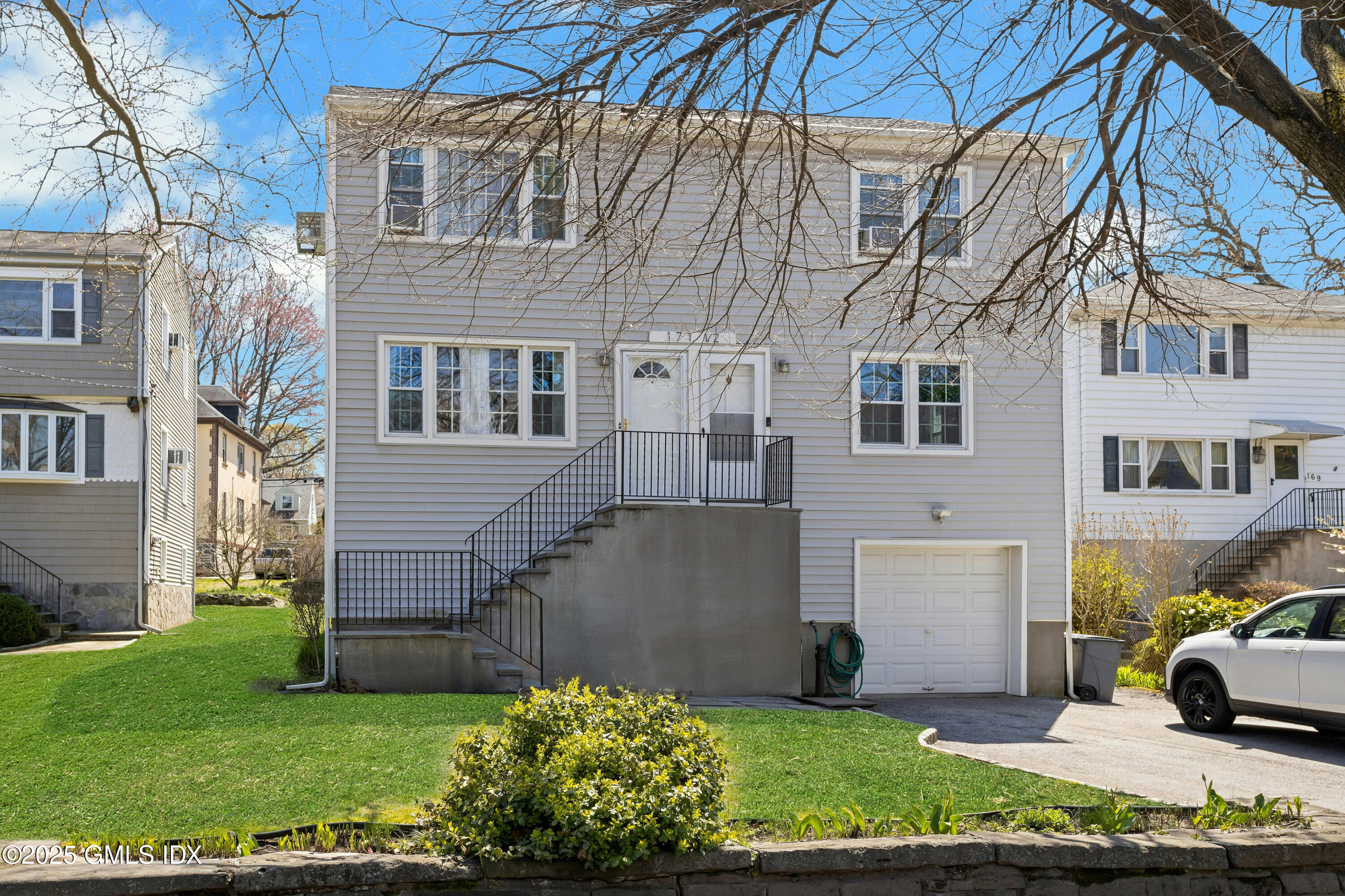 Rental Property at 17112 Henry Street, Greenwich, Connecticut - Bedrooms: 4 
Bathrooms: 2  - $4,950 MO.