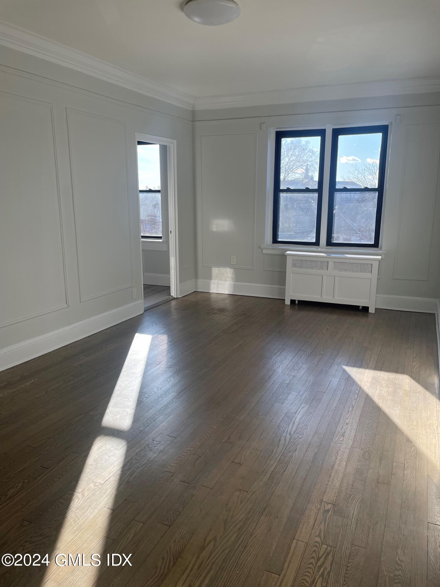 Greenwich, Connecticut 06830, United States, 2 Bedrooms Bedrooms, ,1 BathroomBathrooms,Residential,Active,130517