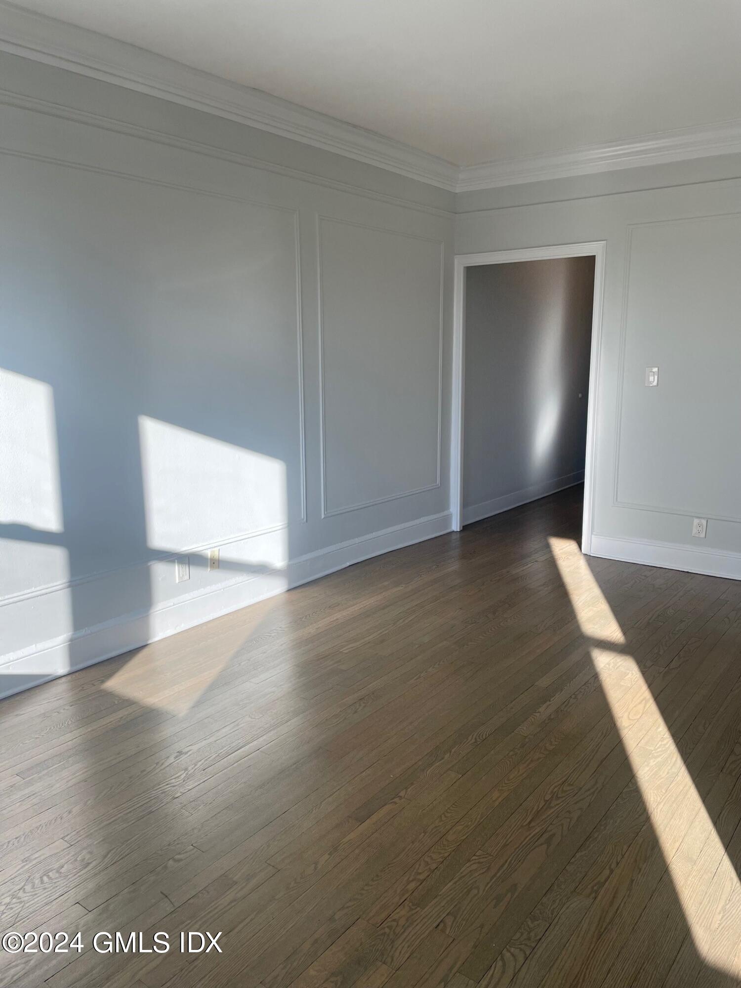 Greenwich, Connecticut 06830, United States, 2 Bedrooms Bedrooms, ,1 BathroomBathrooms,Residential,Active,130517