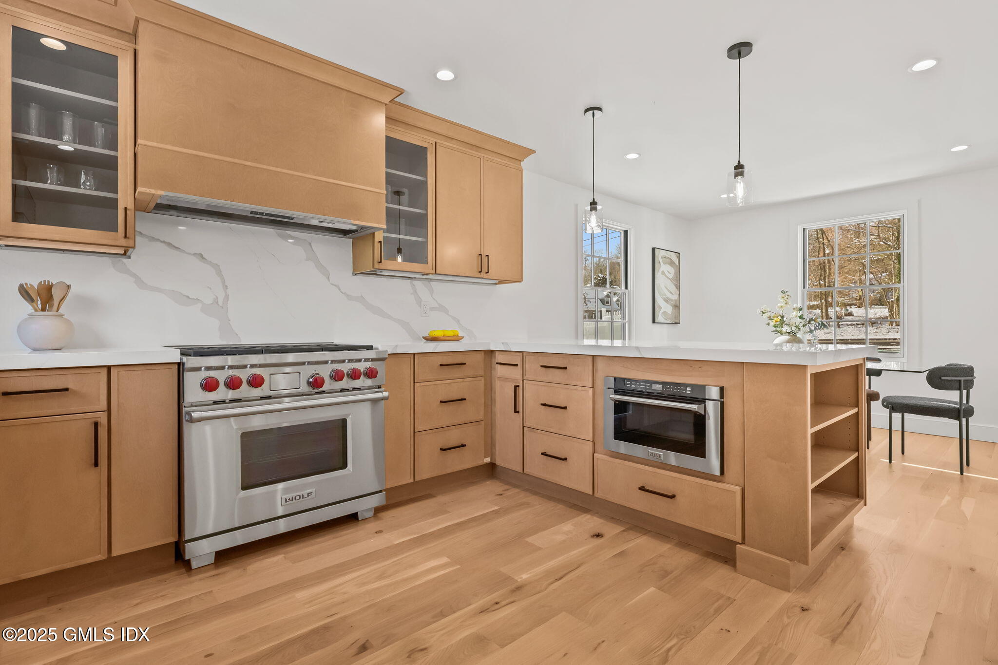 Old Greenwich, Connecticut 06870, United States, 4 Bedrooms Bedrooms, ,4 BathroomsBathrooms,Residential,Active,256499