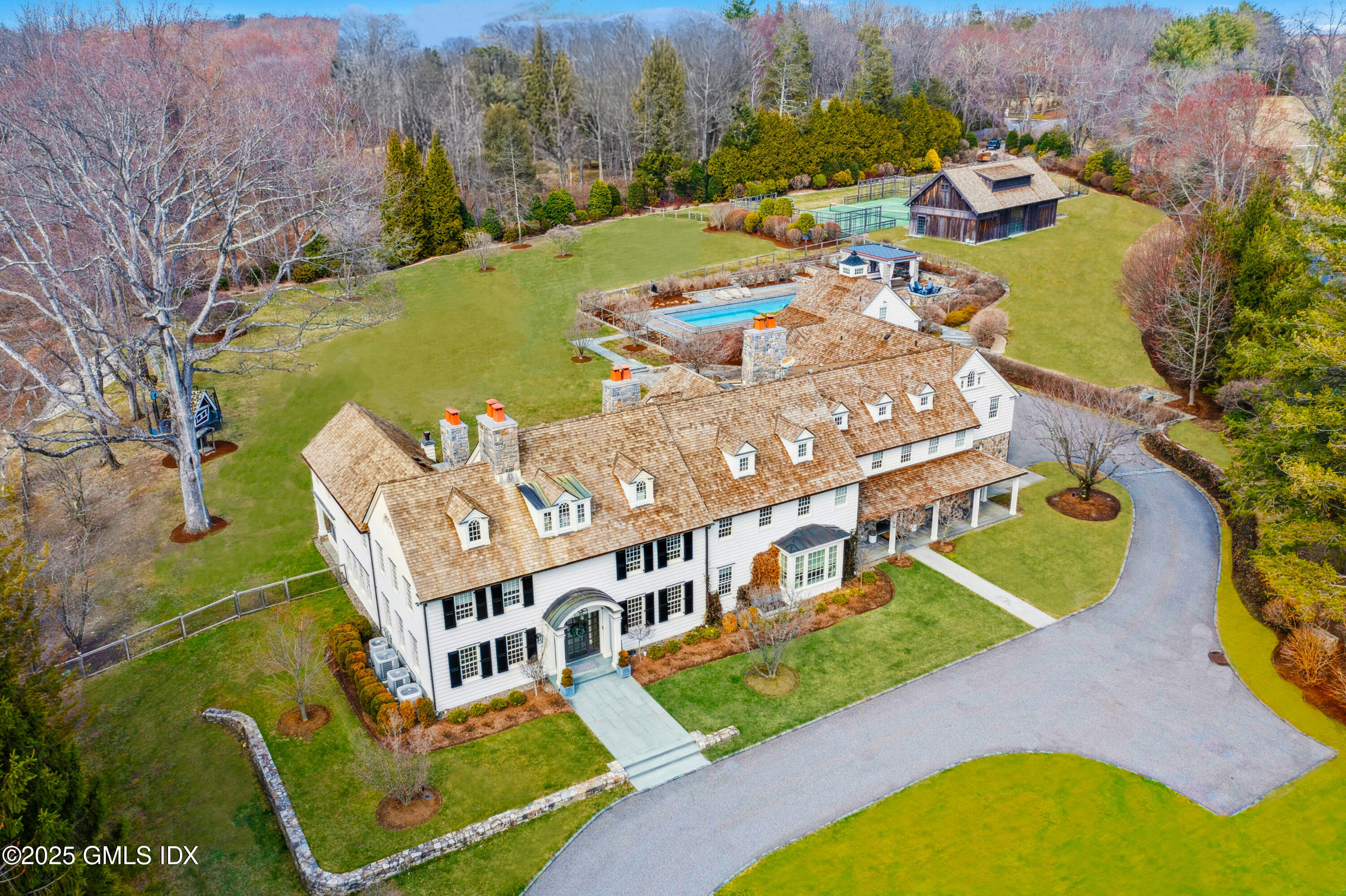 358 Lukes Wood Road, New Canaan, Connecticut - 7 Bedrooms  
10 Bathrooms - 