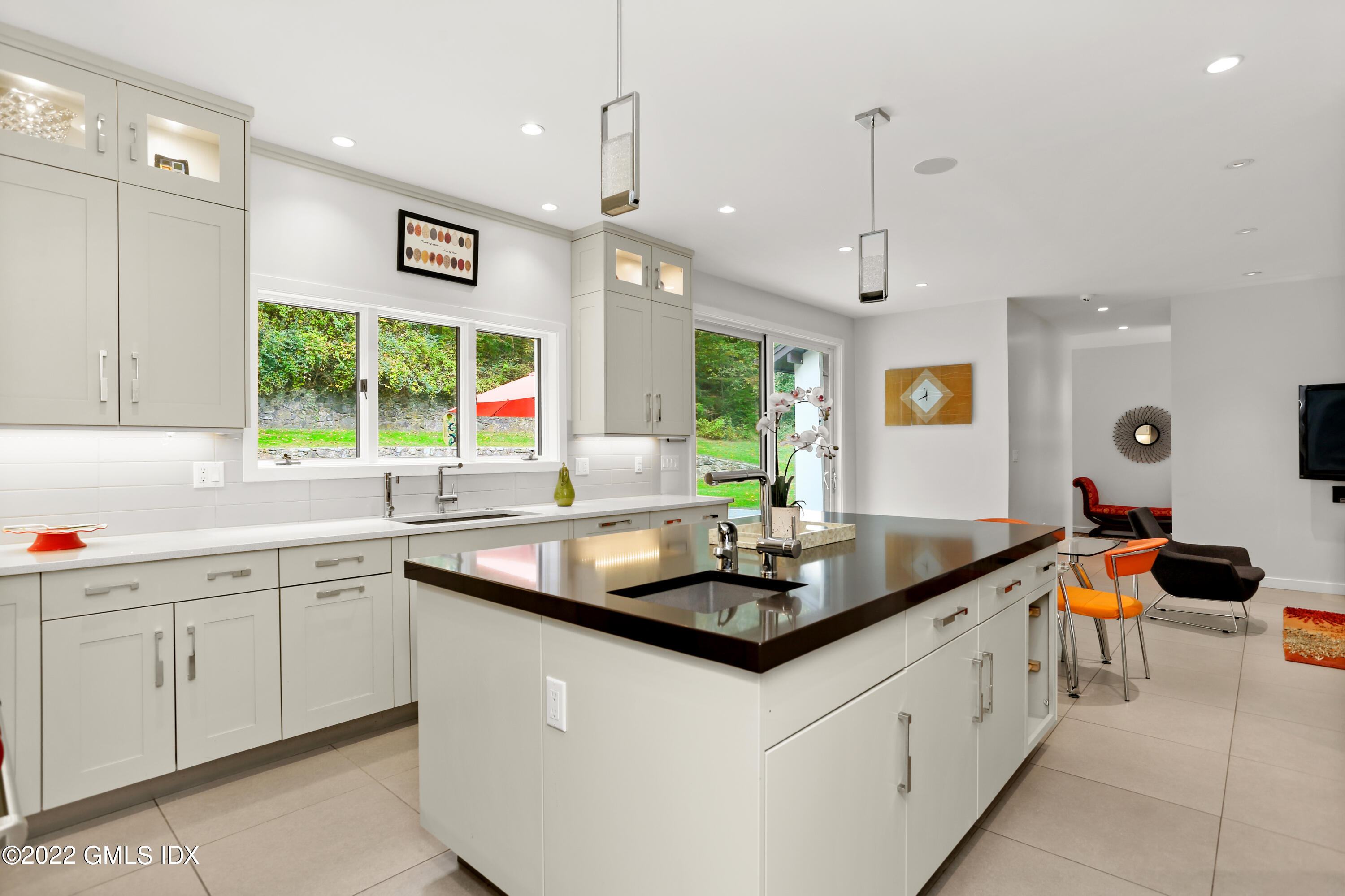 Greenwich, Connecticut 06831, United States, 5 Bedrooms Bedrooms, ,7 BathroomsBathrooms,Residential,Active,74880