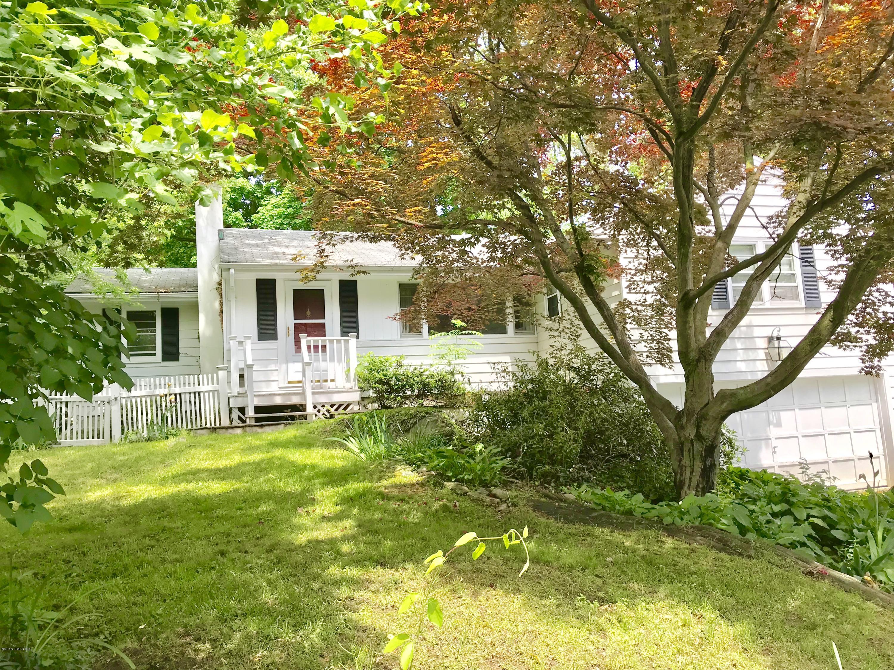 Photo 1 of 22 Forest Avenue, Old Greenwich, Connecticut, $3,500, Web #: 103464