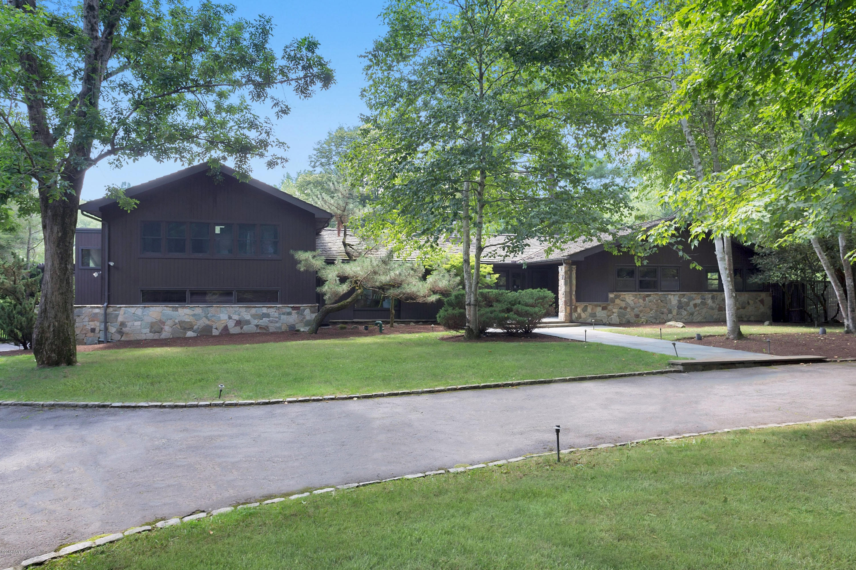 Photo 1 of 216 E Middle Patent Road, Greenwich, Connecticut, $1,085,000, Web #: 104113