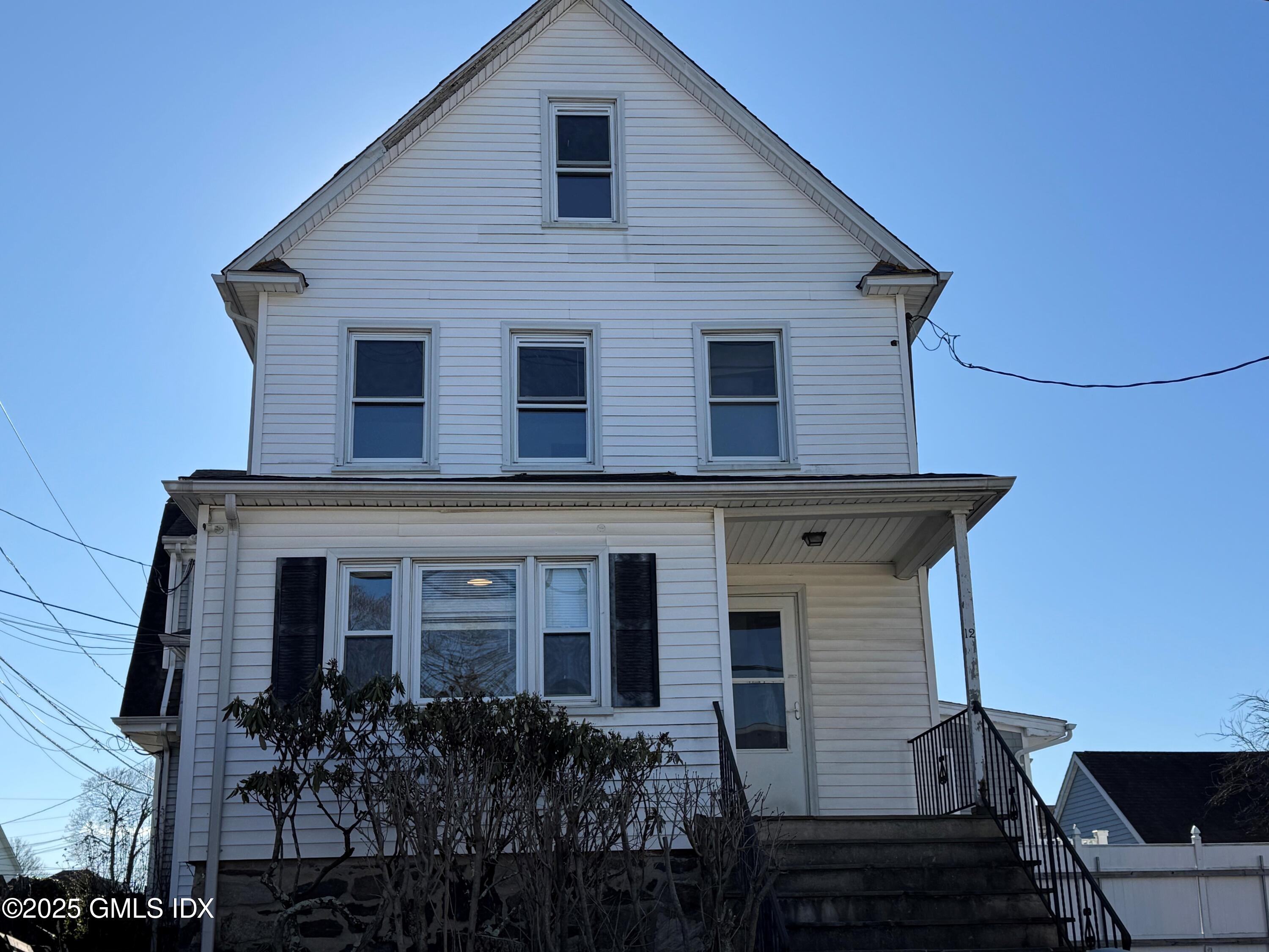 Greenwich, Connecticut 06830, United States, 4 Bedrooms Bedrooms, ,1 BathroomBathrooms,Residential,Active,20672