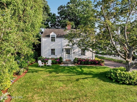 Photo for 10 Mill Pond Court
