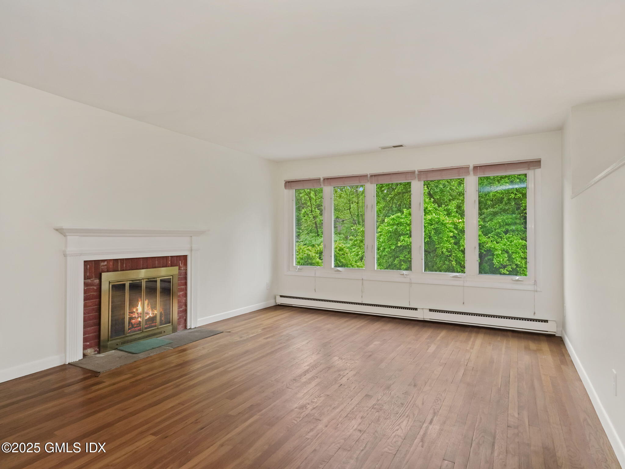 Cos Cob, Connecticut 06807, United States, 3 Bedrooms Bedrooms, ,3 BathroomsBathrooms,Residential,Active,138387