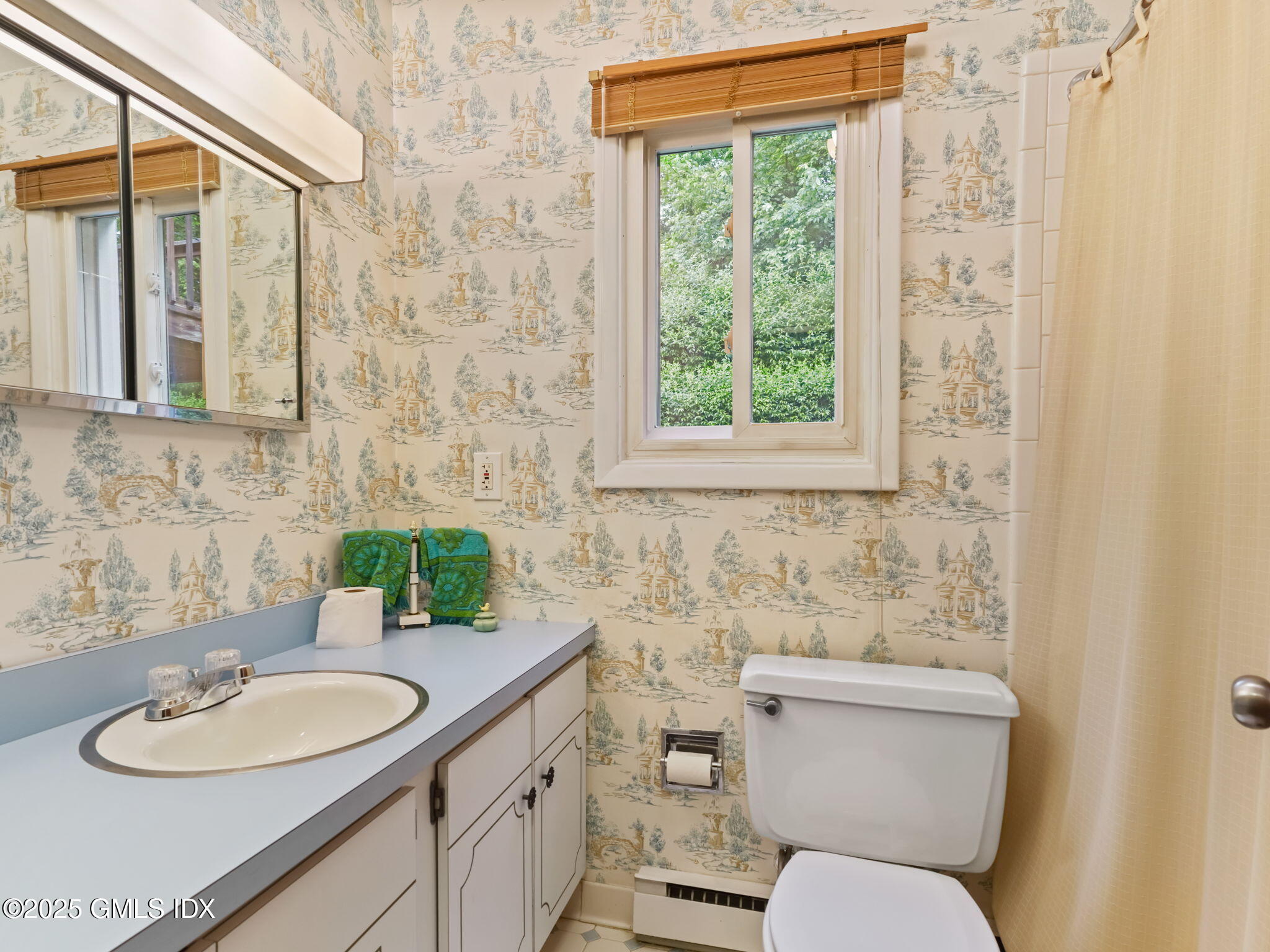 Cos Cob, Connecticut 06807, United States, 3 Bedrooms Bedrooms, ,3 BathroomsBathrooms,Residential,Active,138387