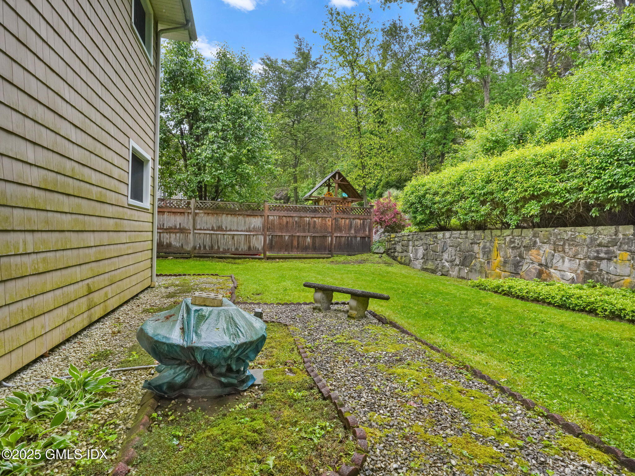 Cos Cob, Connecticut 06807, United States, 3 Bedrooms Bedrooms, ,3 BathroomsBathrooms,Residential,Active,138387