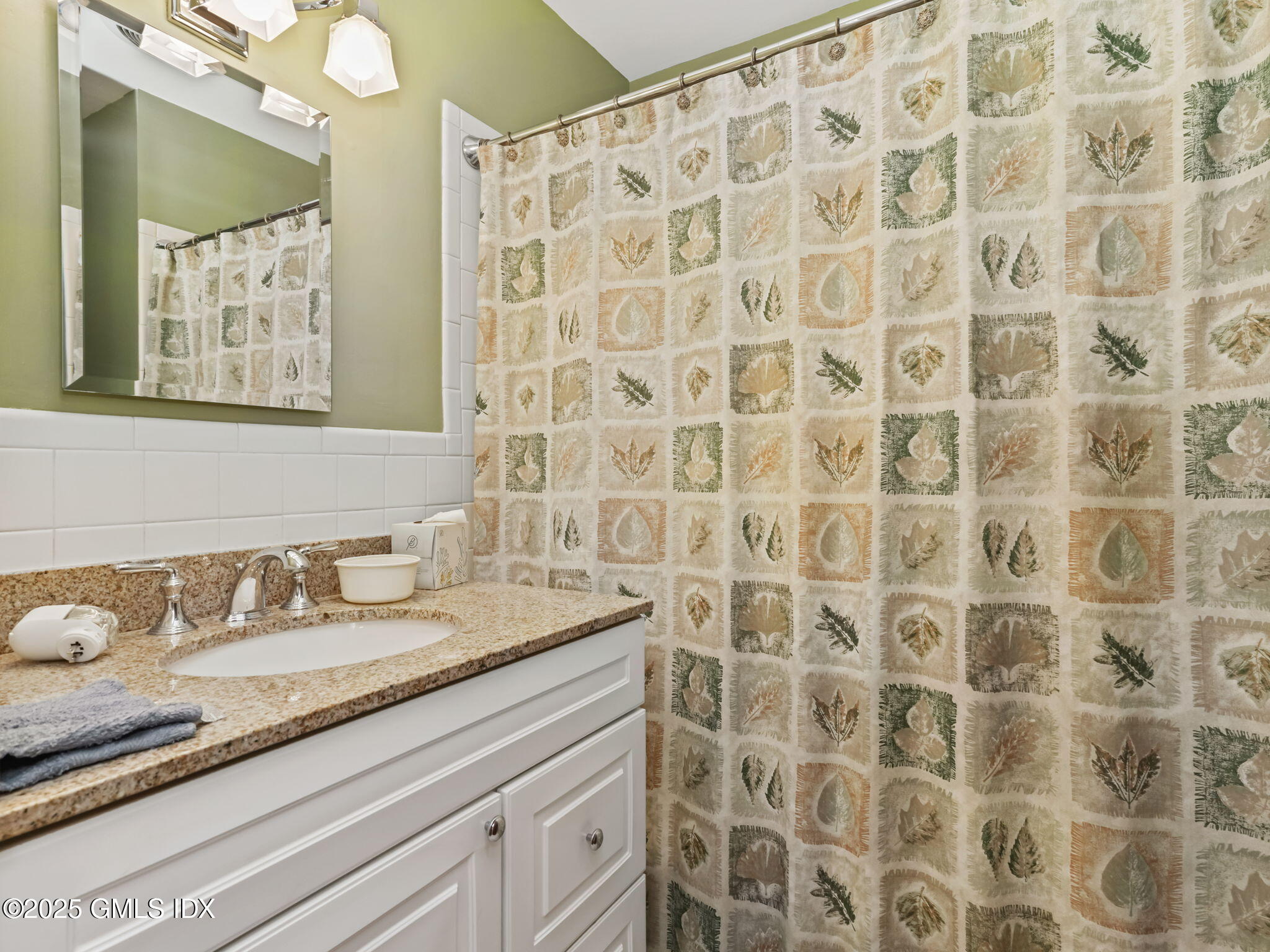 Cos Cob, Connecticut 06807, United States, 3 Bedrooms Bedrooms, ,3 BathroomsBathrooms,Residential,Active,138387