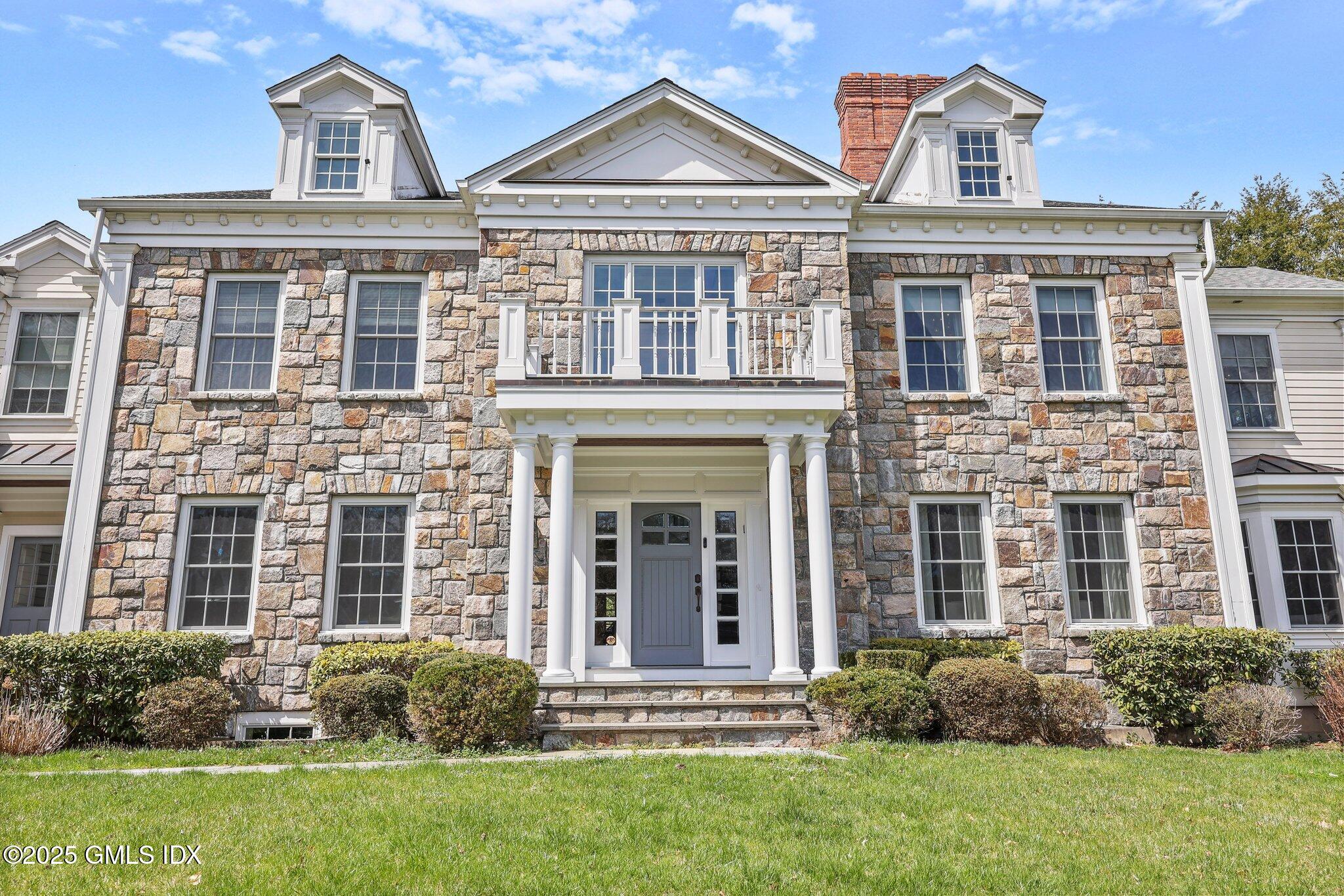 Rental Property at 6 Coachlamp Lane, Greenwich, Connecticut - Bedrooms: 5 
Bathrooms: 6.5  - $19,000 MO.