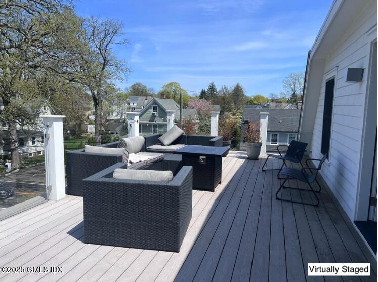 Cos Cob, Connecticut 06807, United States, 4 Bedrooms Bedrooms, ,5 BathroomsBathrooms,Residential,Contingent,116768