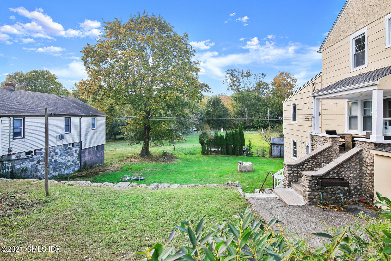 Cos Cob, Connecticut 06807, United States, 3 Bedrooms Bedrooms, ,1 BathroomBathrooms,Residential,Active,139018