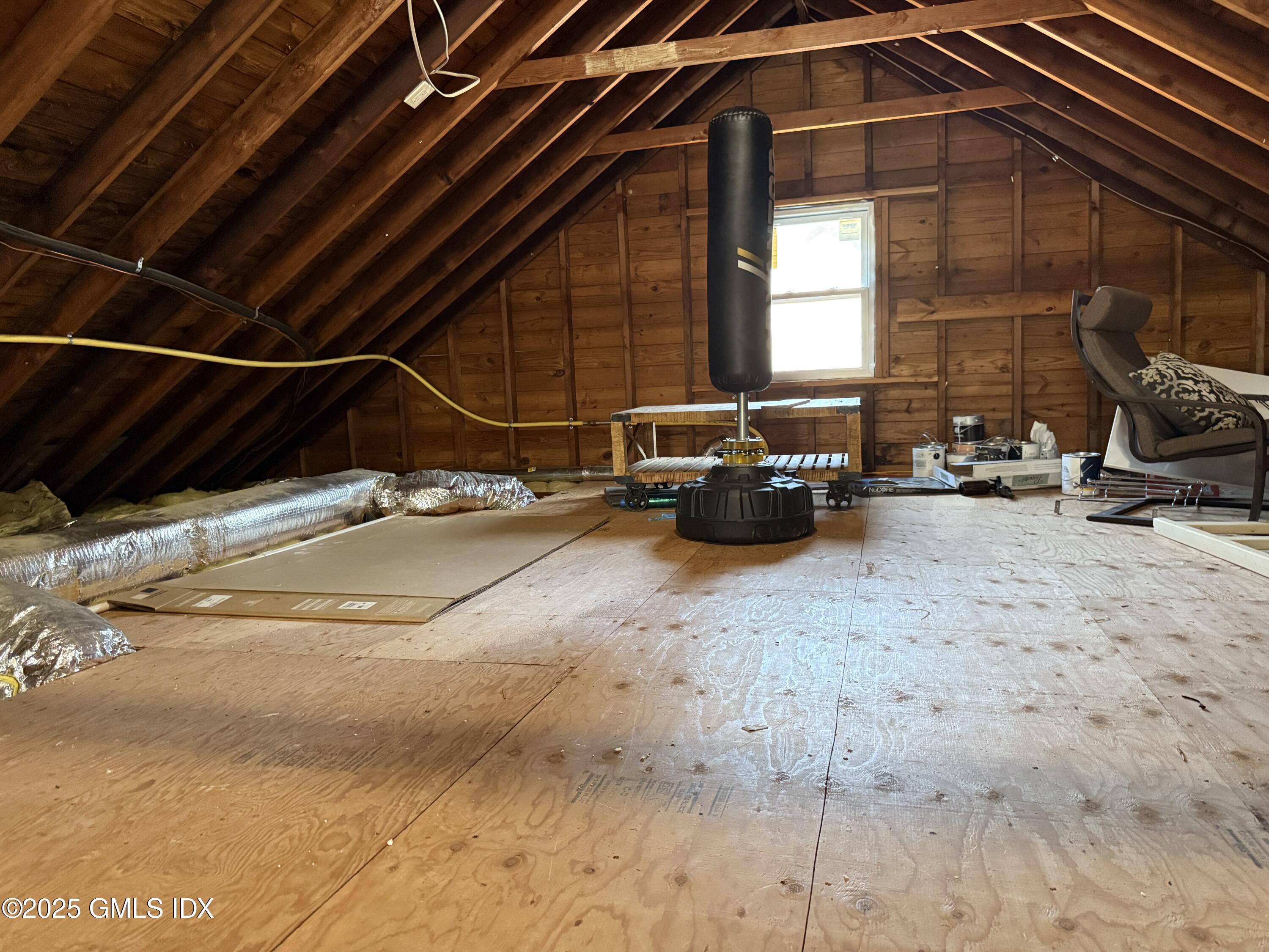 Greenwich, Connecticut 06831, United States, 2 Bedrooms Bedrooms, ,1 BathroomBathrooms,Residential,Active,215774