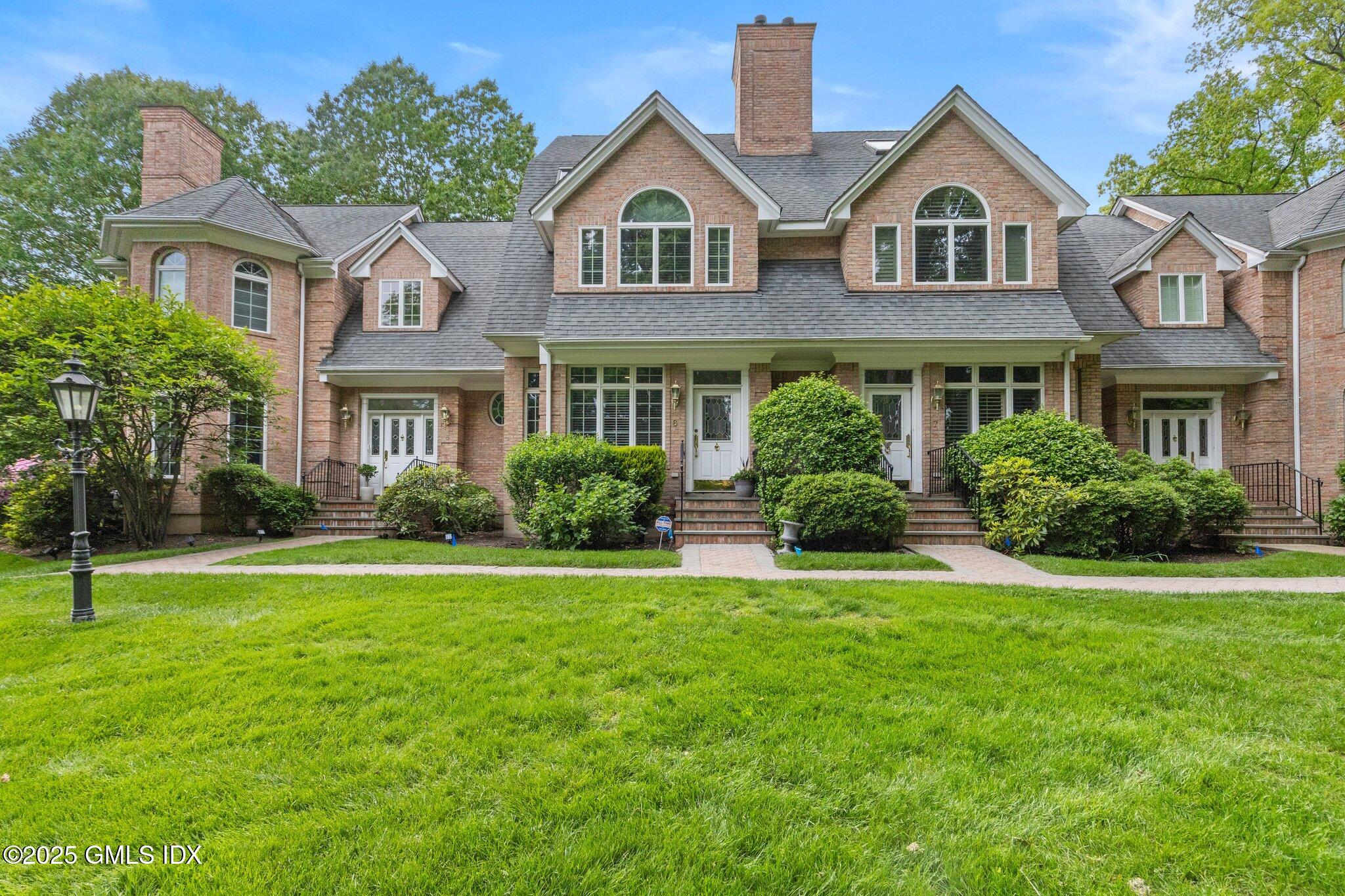 Rental Property at 104 W Ritch Avenue, Greenwich, Connecticut - Bedrooms: 3 
Bathrooms: 4  - $7,900 MO.