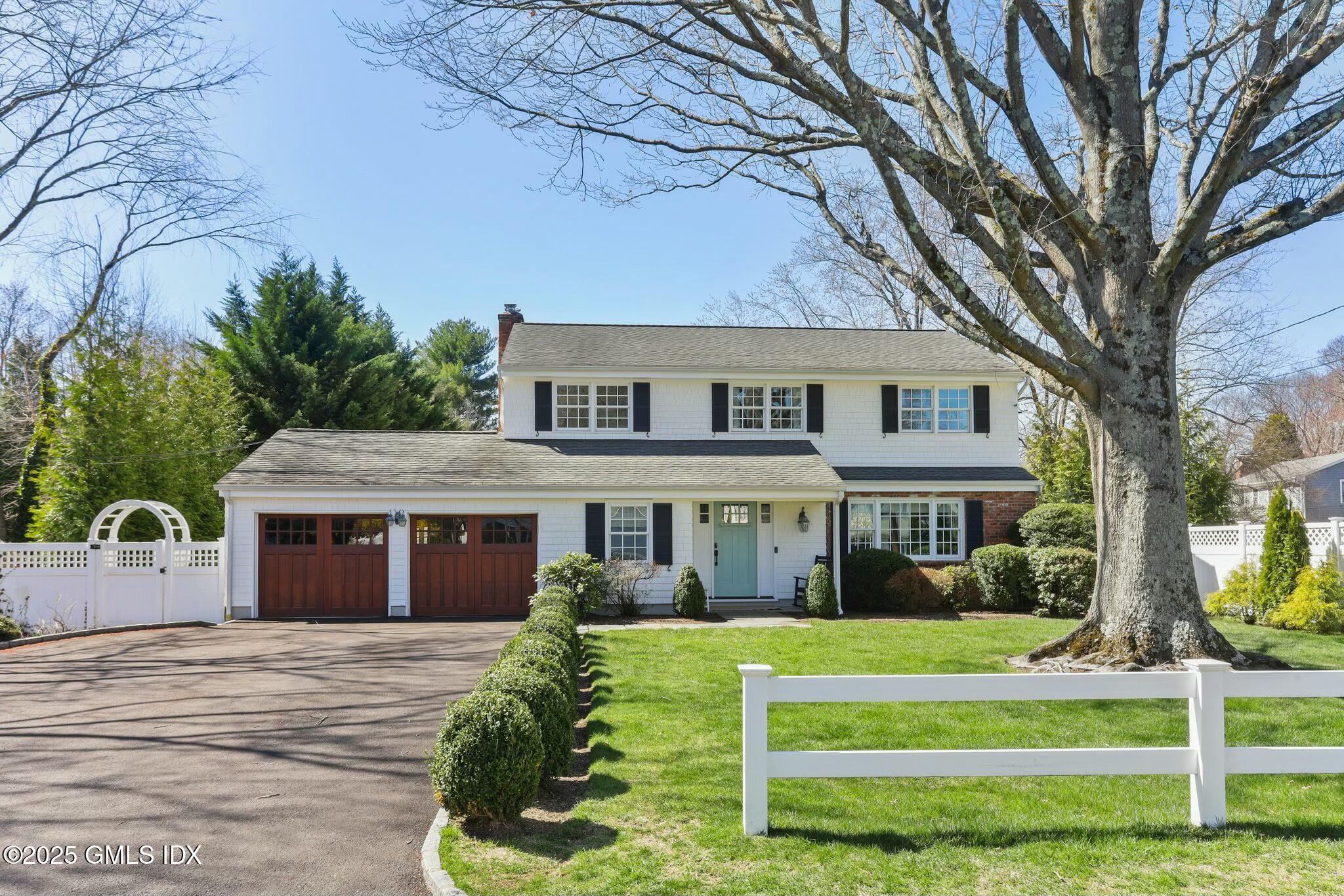 Rental Property at 38 Split Timber Place, Riverside, Connecticut - Bedrooms: 4 
Bathrooms: 3  - $12,000 MO.