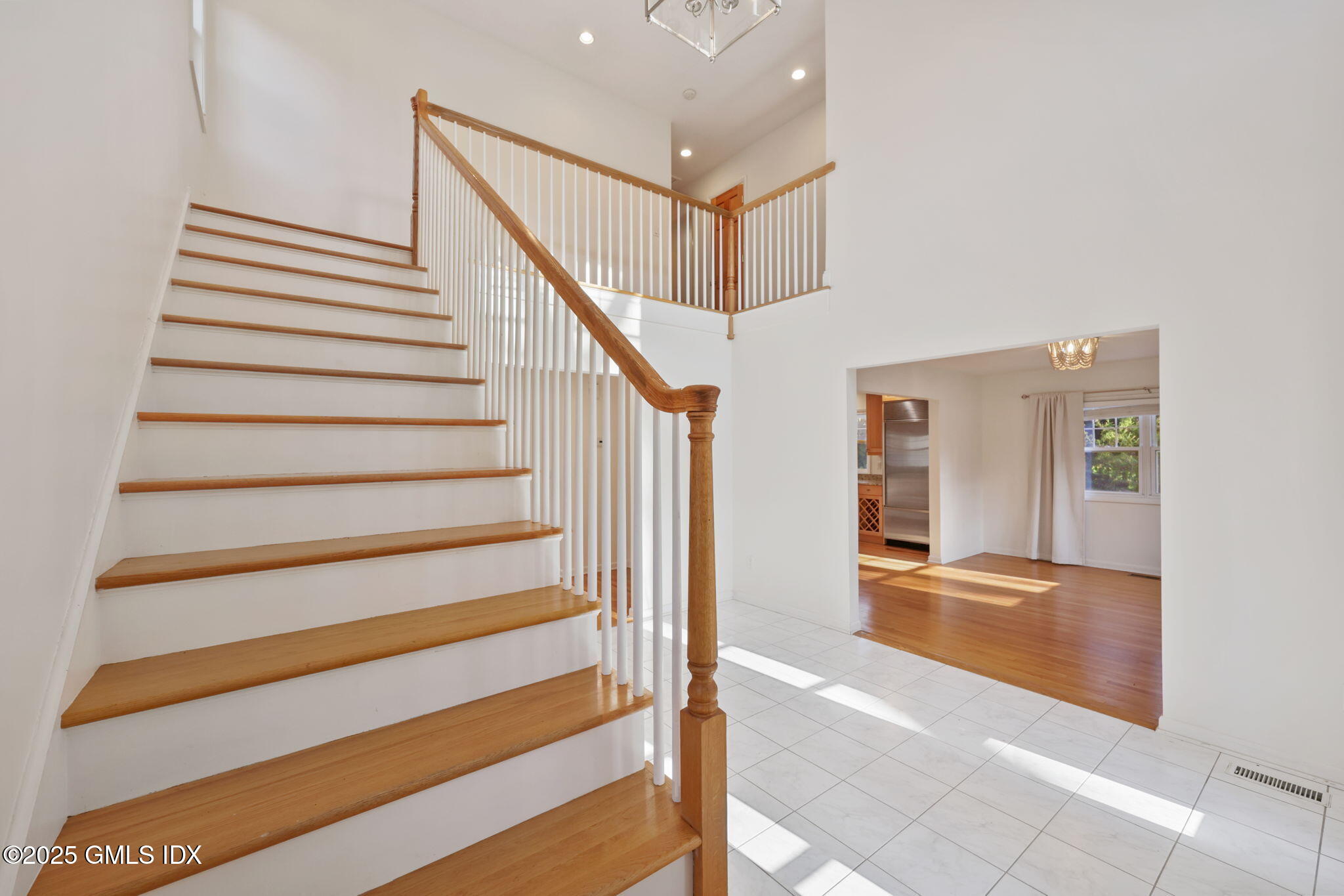 Old Greenwich, Connecticut 06870, United States, 4 Bedrooms Bedrooms, ,4 BathroomsBathrooms,Residential,Active,252810