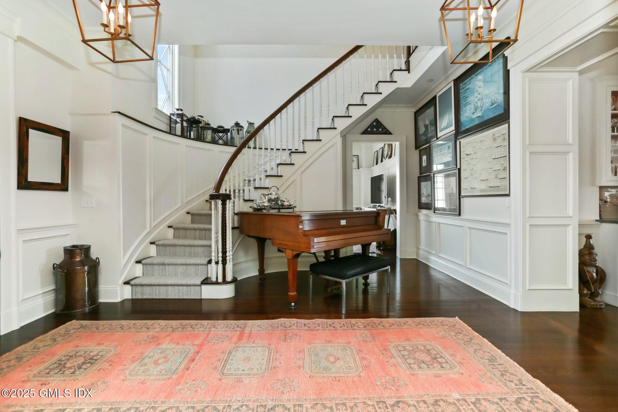 Cos Cob, Connecticut 06807, United States, 3 Bedrooms Bedrooms, ,5 BathroomsBathrooms,Residential,Active,162418