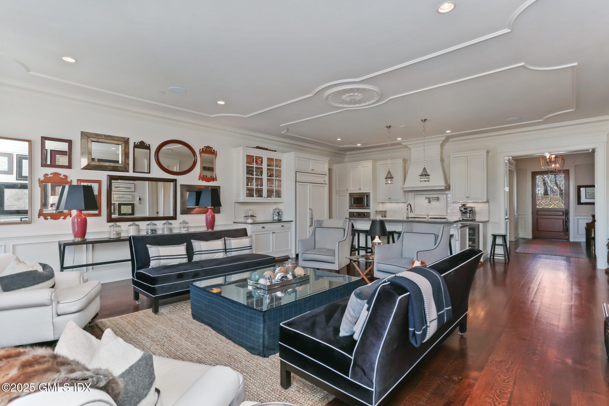 Cos Cob, Connecticut 06807, United States, 3 Bedrooms Bedrooms, ,5 BathroomsBathrooms,Residential,Active,162418