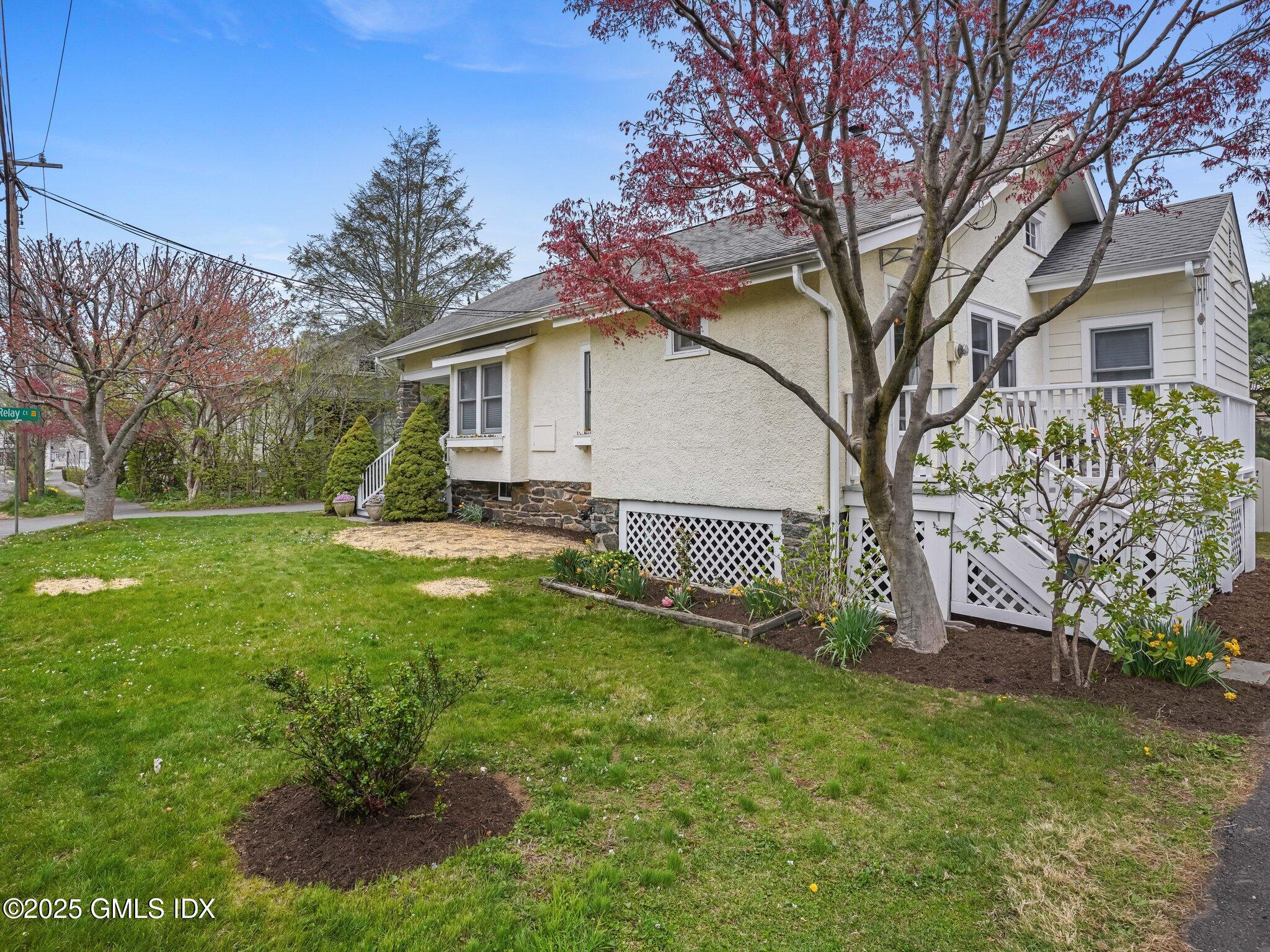 Cos Cob, Connecticut 06807, United States, 3 Bedrooms Bedrooms, ,2 BathroomsBathrooms,Residential,Pending,116001