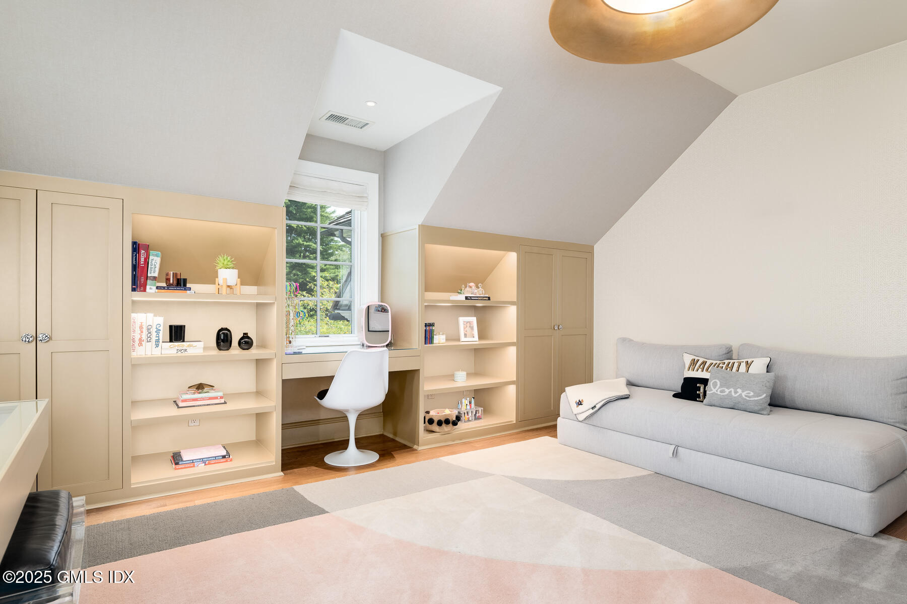 Greenwich, Connecticut 06830, United States, 7 Bedrooms Bedrooms, ,9 BathroomsBathrooms,Residential,Active,194731