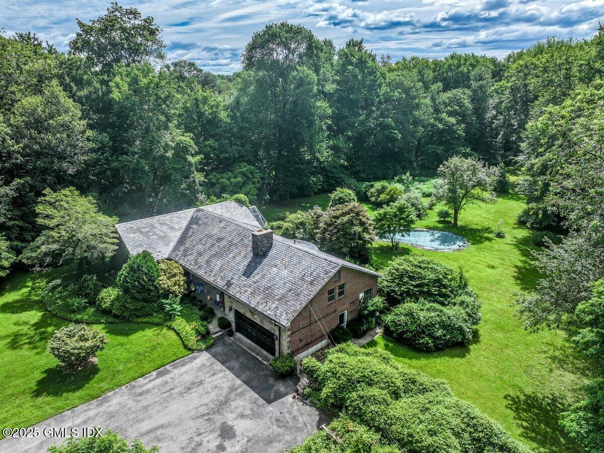 Greenwich, Connecticut 06831, United States, 3 Bedrooms Bedrooms, ,4 BathroomsBathrooms,Residential,Active,224946