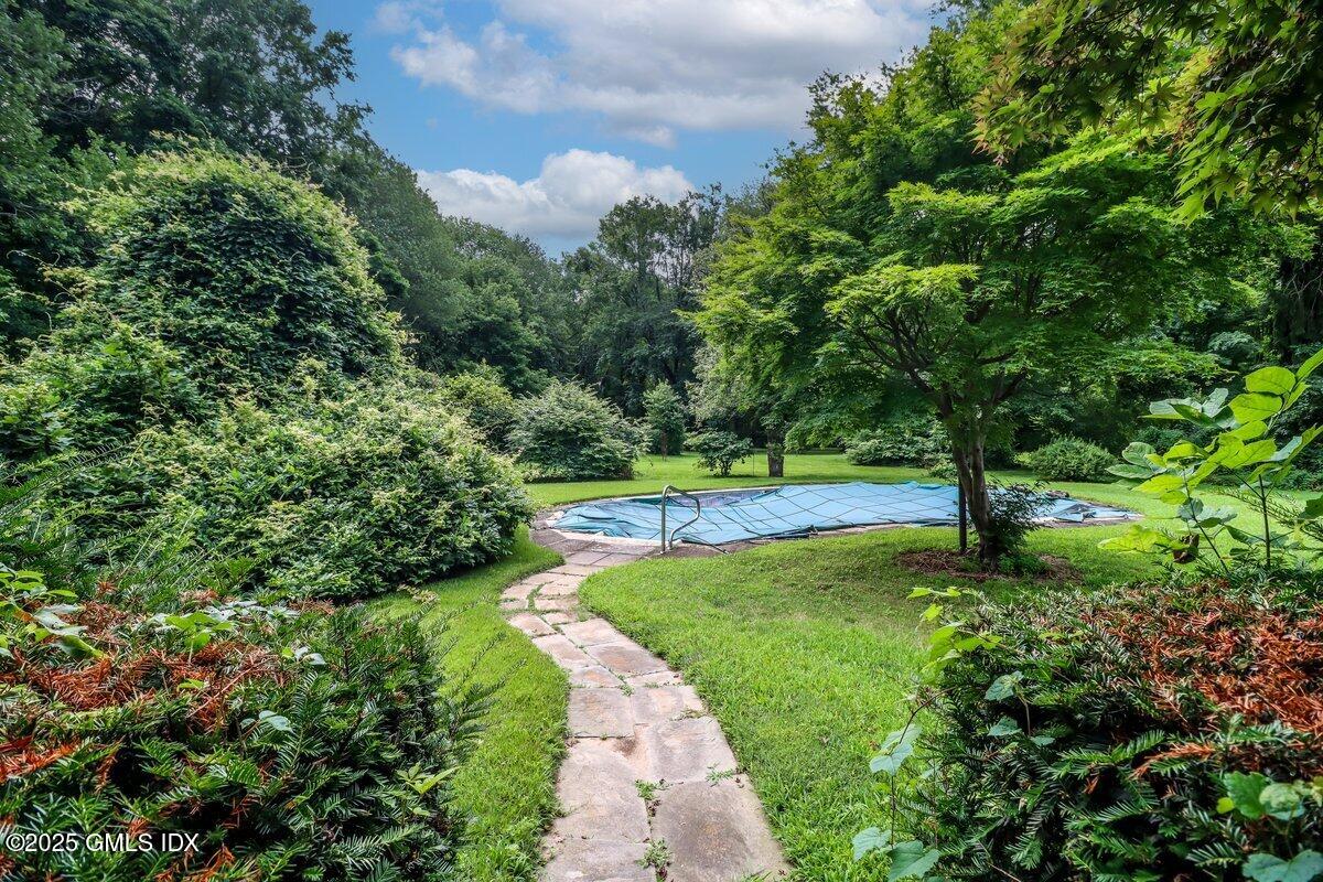 Greenwich, Connecticut 06831, United States, 3 Bedrooms Bedrooms, ,4 BathroomsBathrooms,Residential,Active,224946