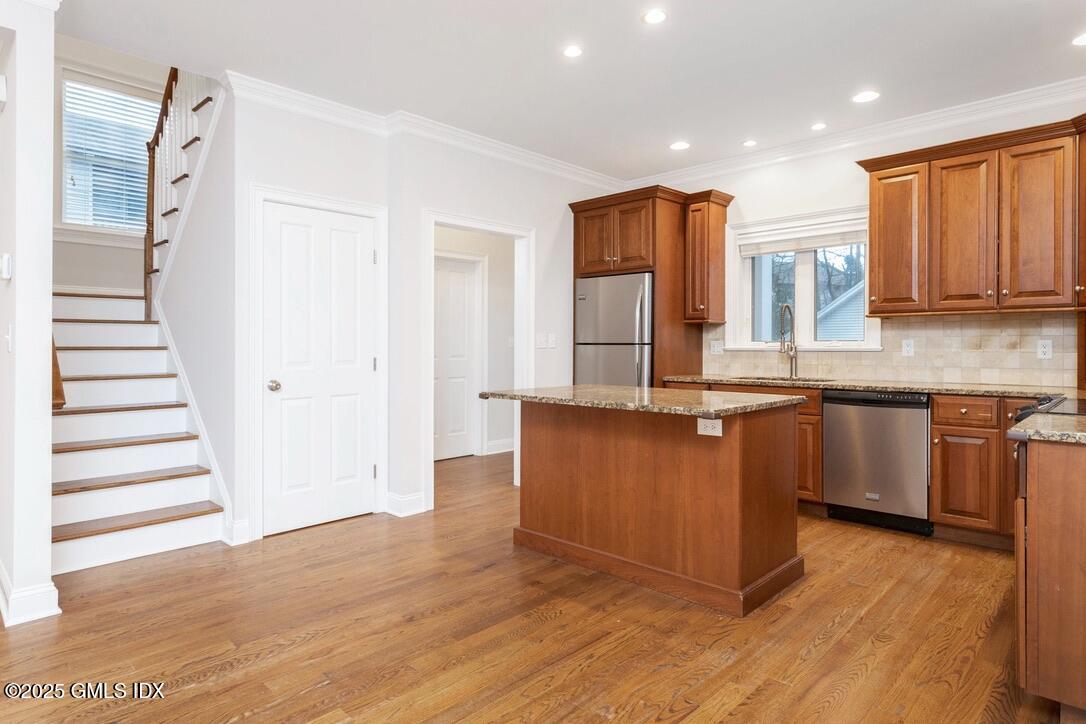 Stamford, Connecticut 06907, United States, ,Residential,Active,199096