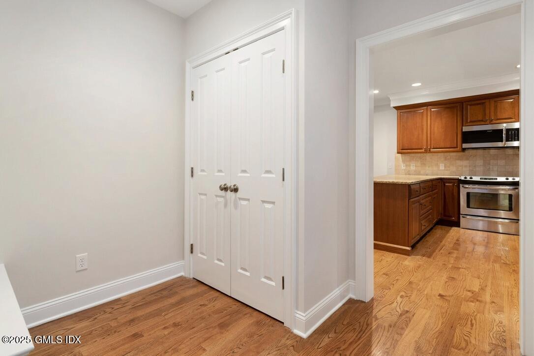 Stamford, Connecticut 06907, United States, ,Residential,Active,199096