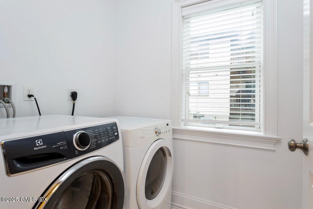 Stamford, Connecticut 06907, United States, ,Residential,Active,199096