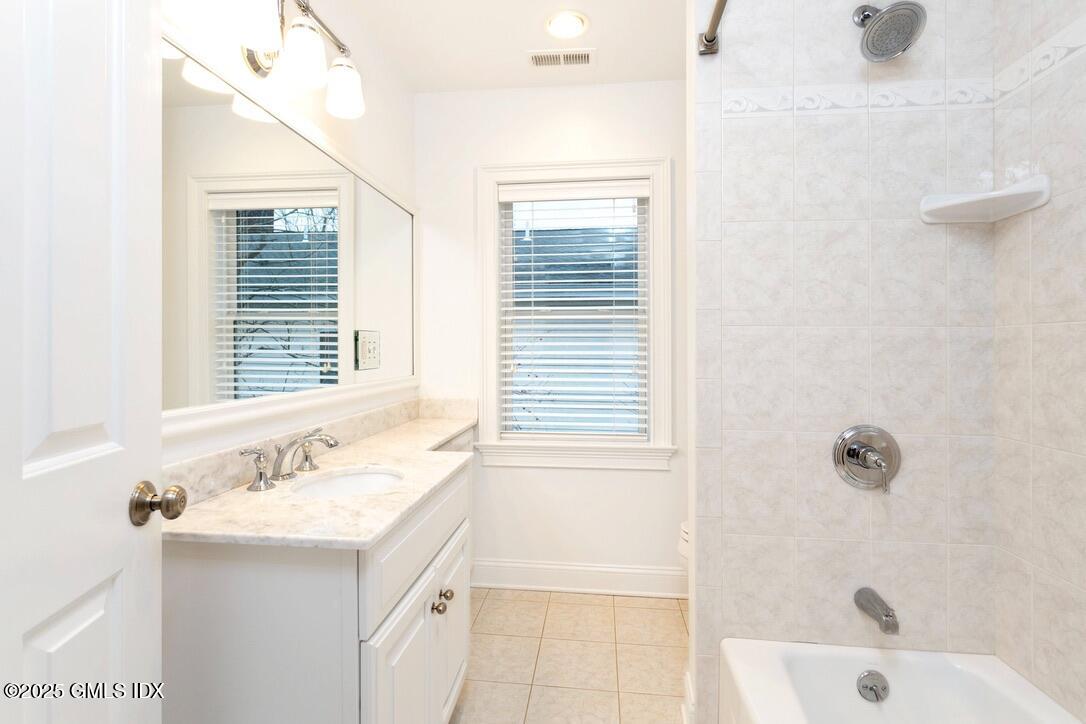 Stamford, Connecticut 06907, United States, ,Residential,Active,199096