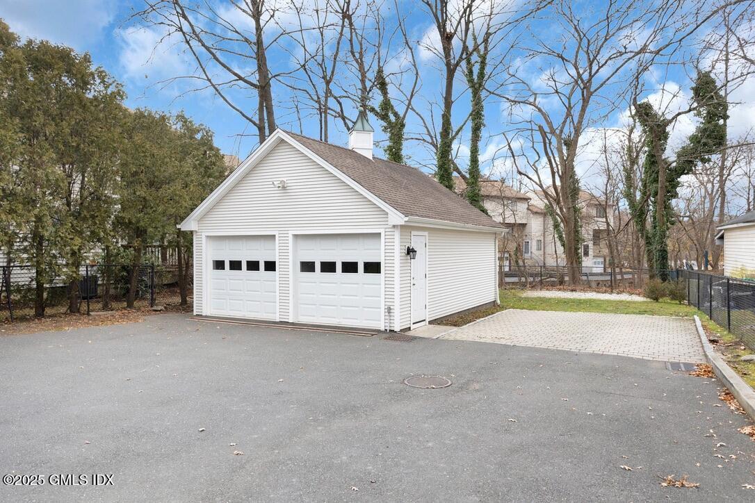 Stamford, Connecticut 06907, United States, ,Residential,Active,199096