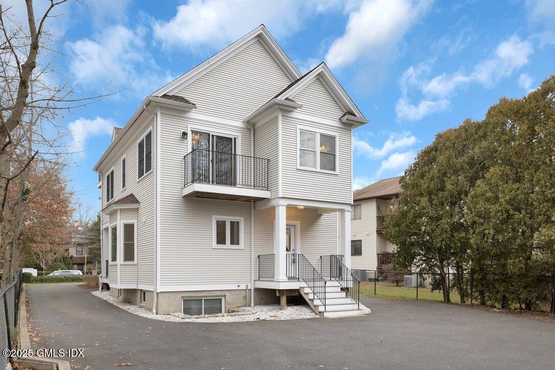 Stamford, Connecticut 06907, United States, ,Residential,Active,199096