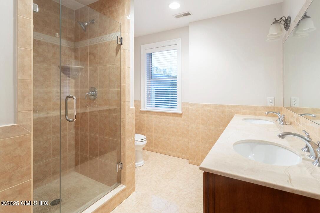 Stamford, Connecticut 06907, United States, ,Residential,Active,199096