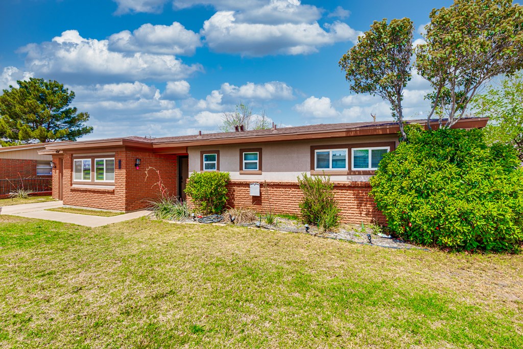 2637 E 11th St, Odessa, Texas image 3