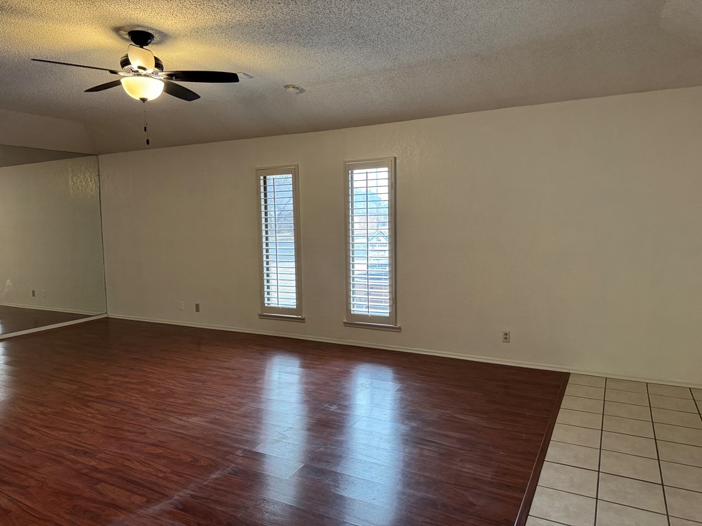 2827 Moss Ave, Midland, Texas image 2